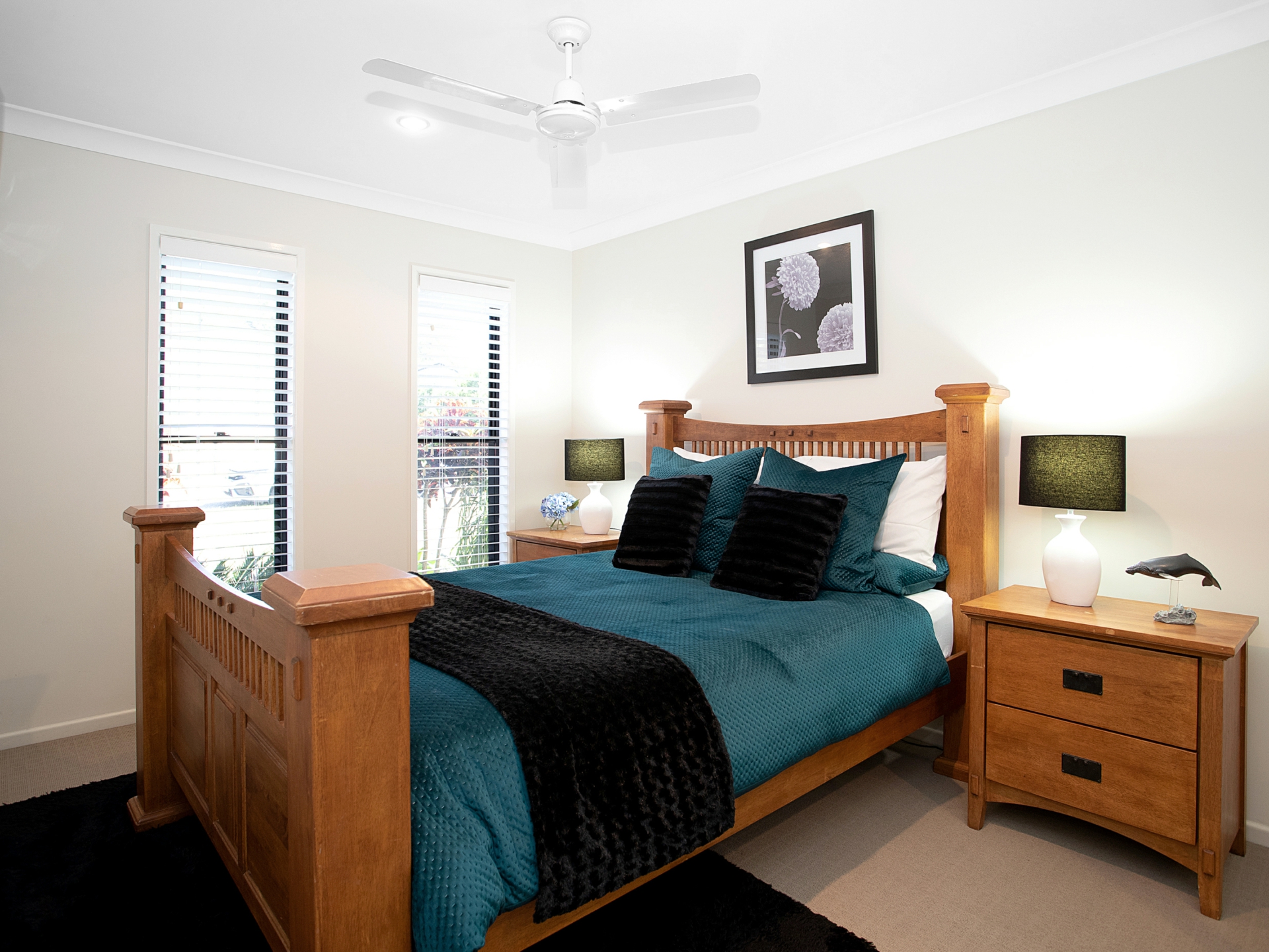 18 Brooksfield Drive, SARINA BEACH