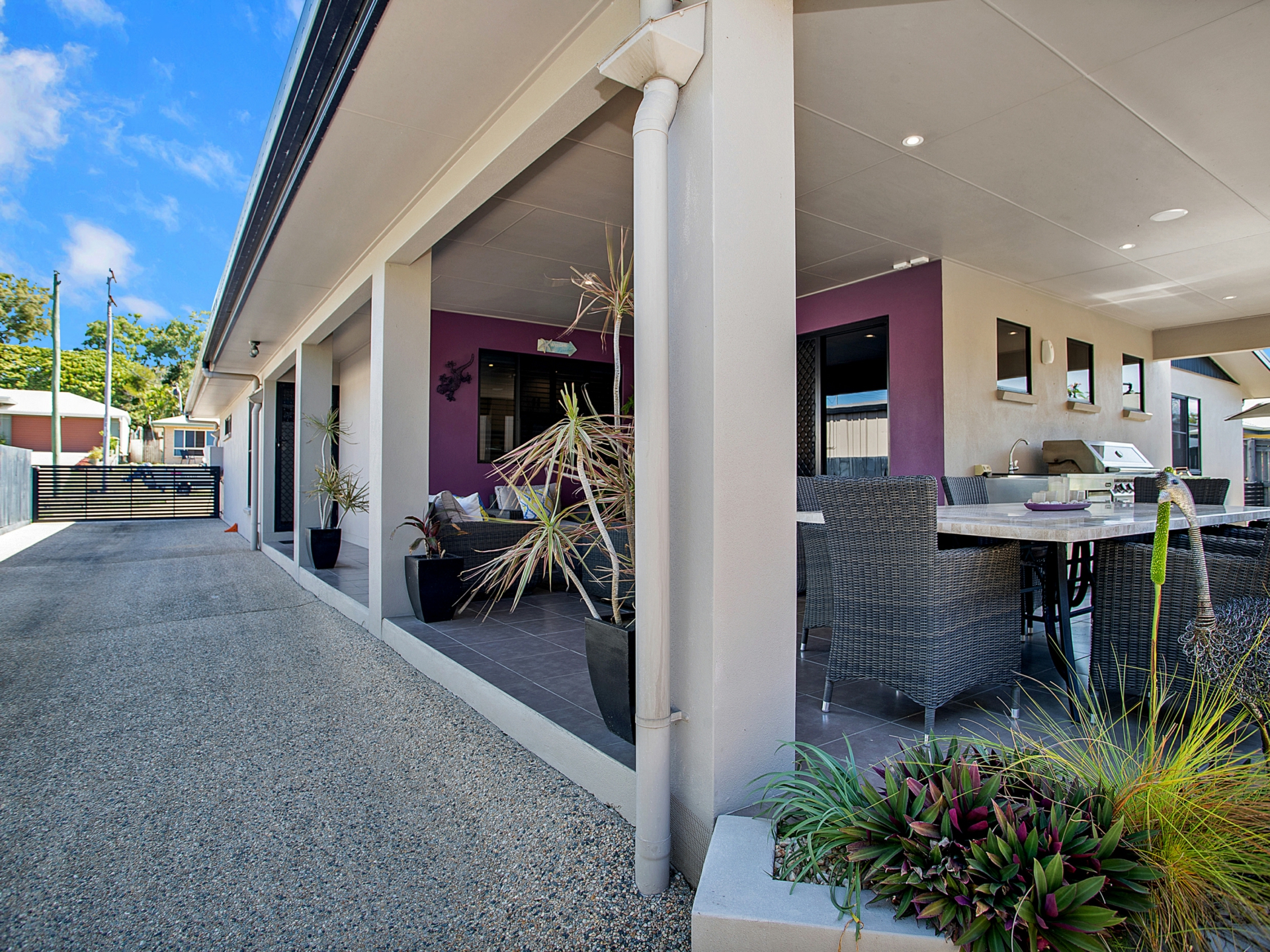 18 Brooksfield Drive, SARINA BEACH