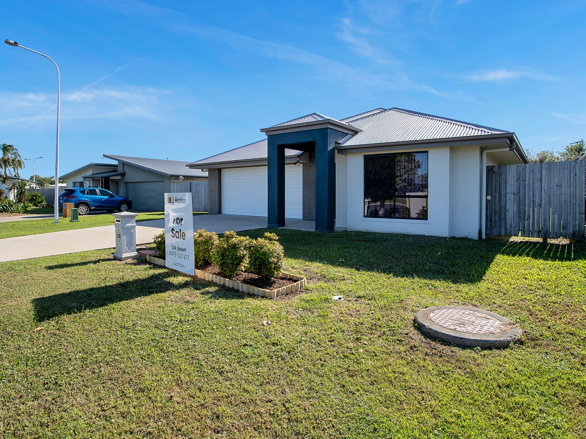 25 Phoenix Crescent, RURAL VIEW