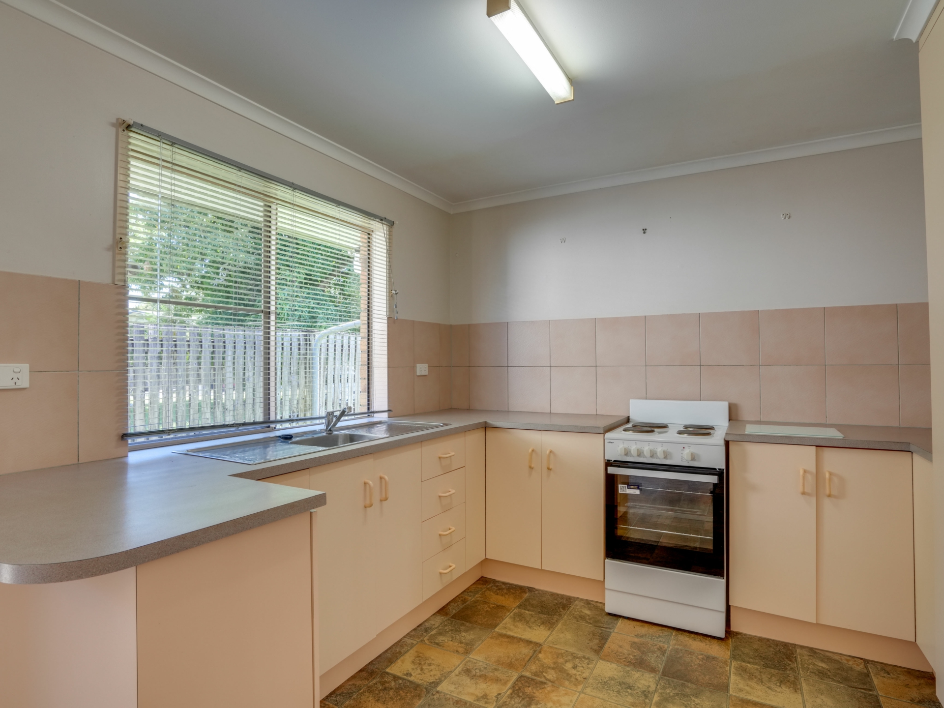 3/5 Park Street, EAST MACKAY