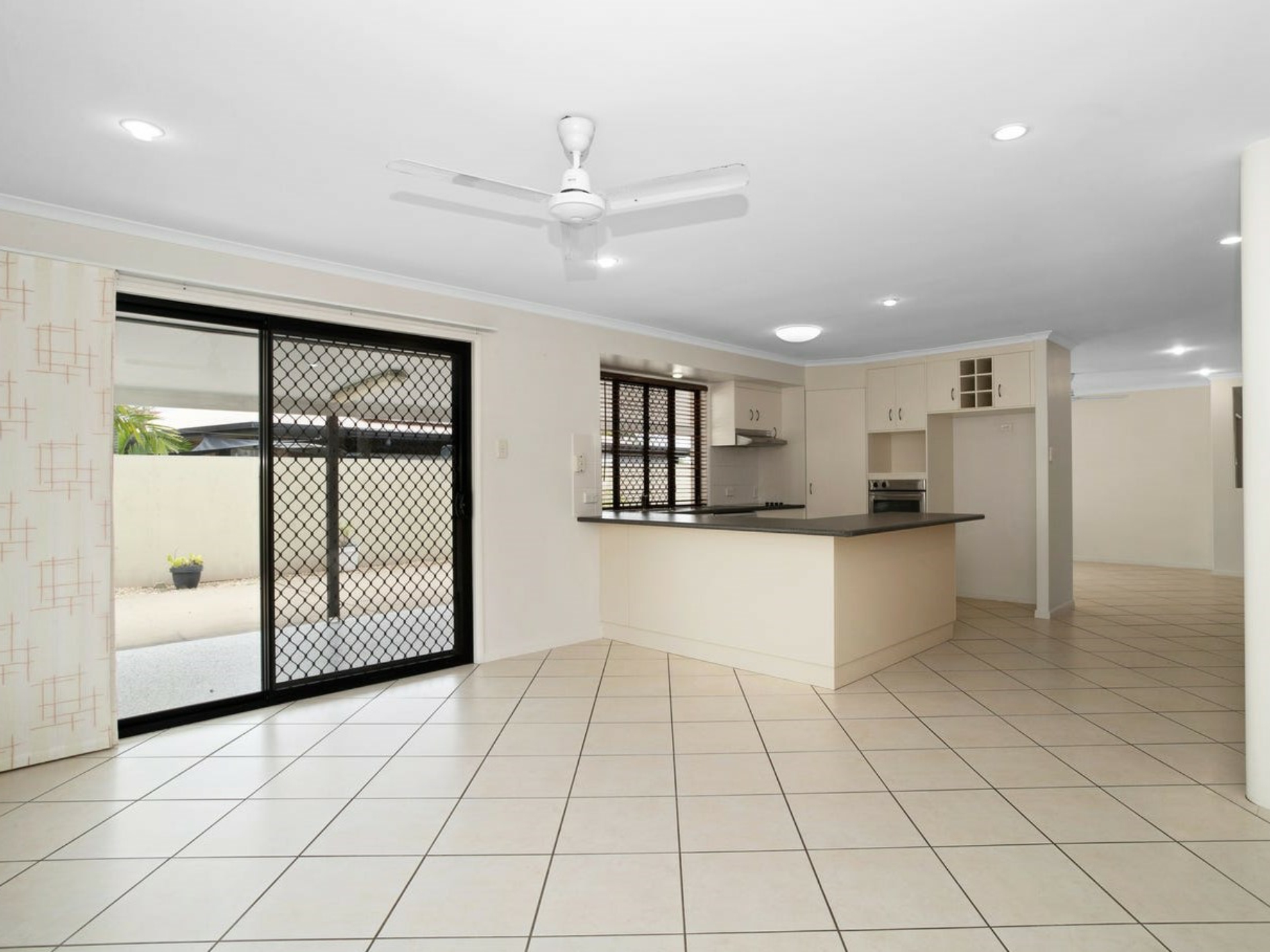 69 Emperor Drive, ANDERGROVE