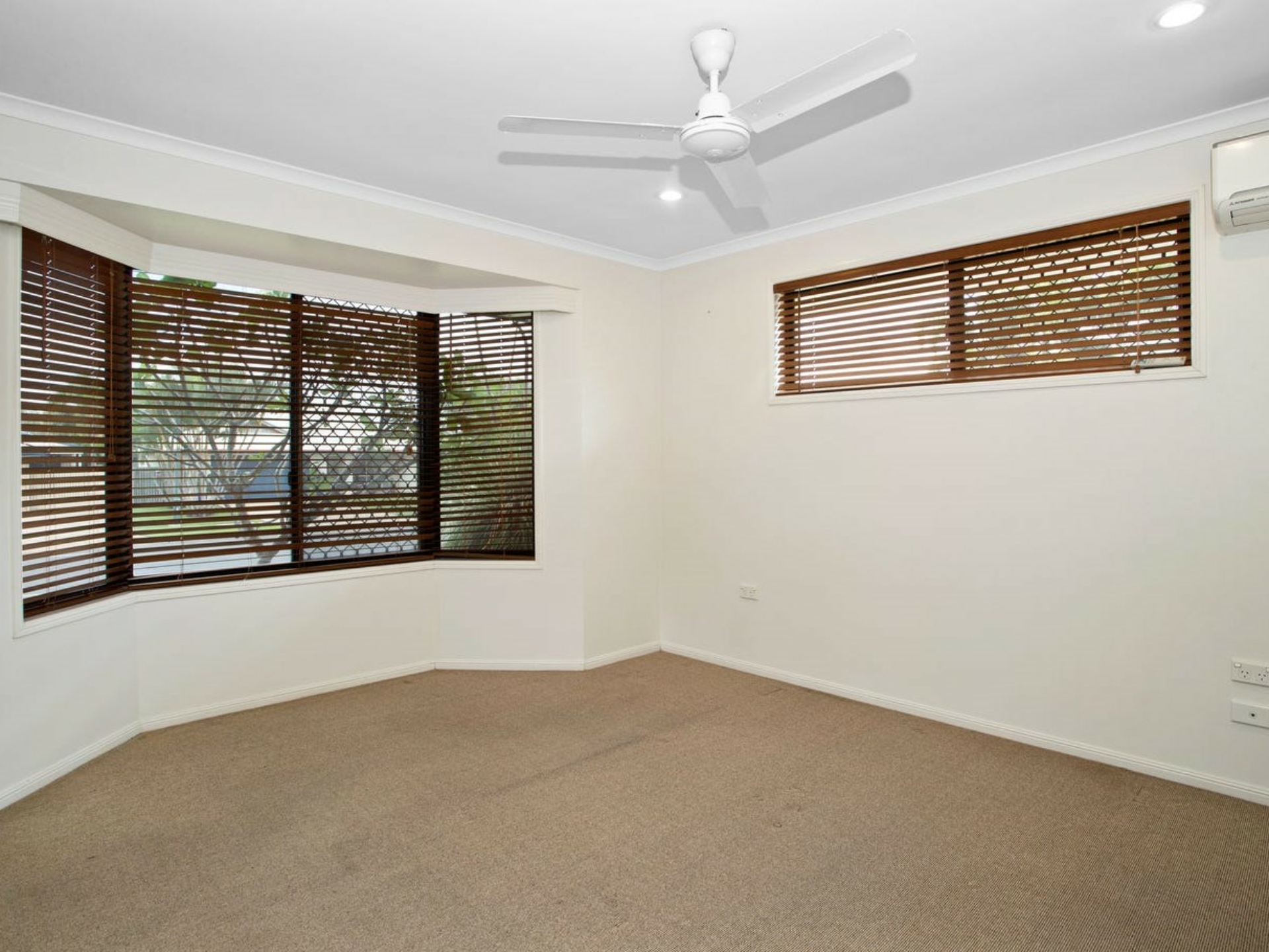 69 Emperor Drive, ANDERGROVE