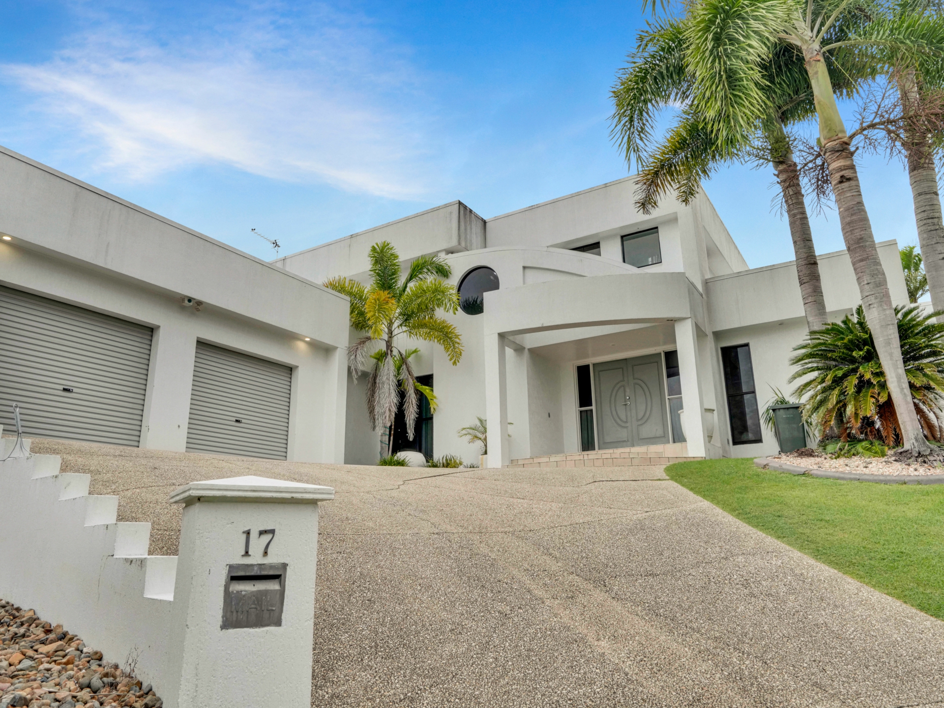 17 Sunrise Place, BLACKS BEACH