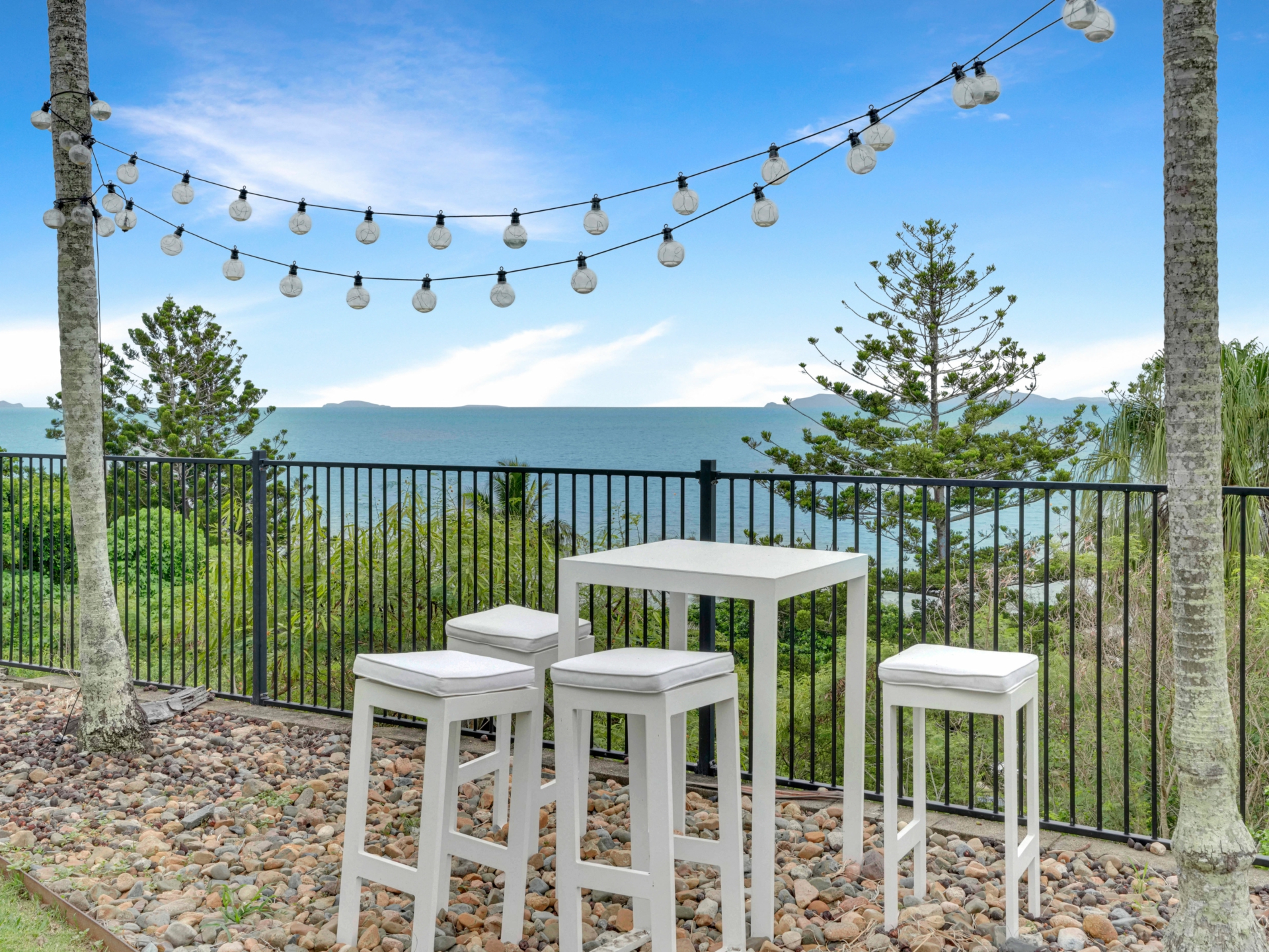 17 Sunrise Place, BLACKS BEACH