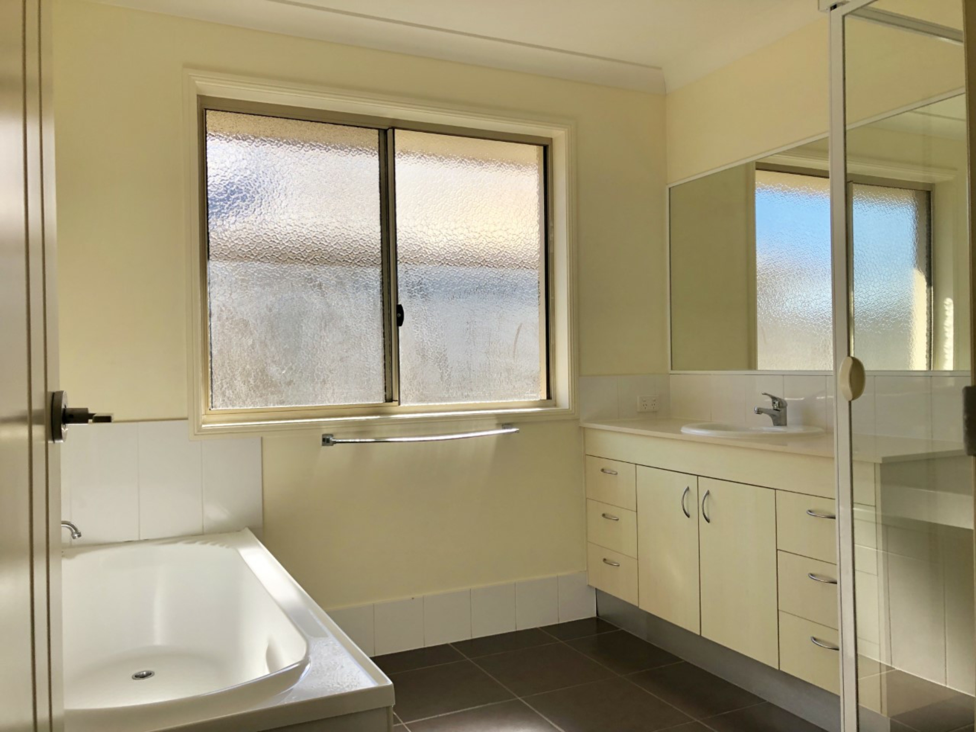 5 Trinity Parade, BLACKS BEACH