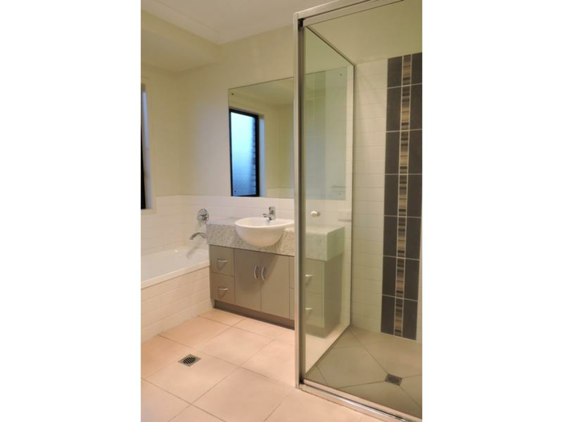 7 Lance Street, BUCASIA