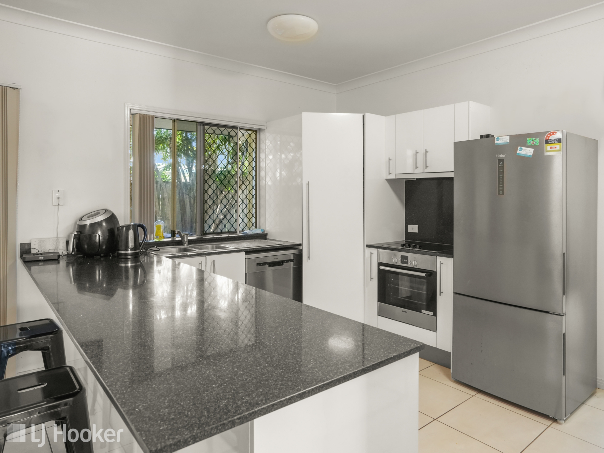 2/8 Admiral Drive, DOLPHIN HEADS
