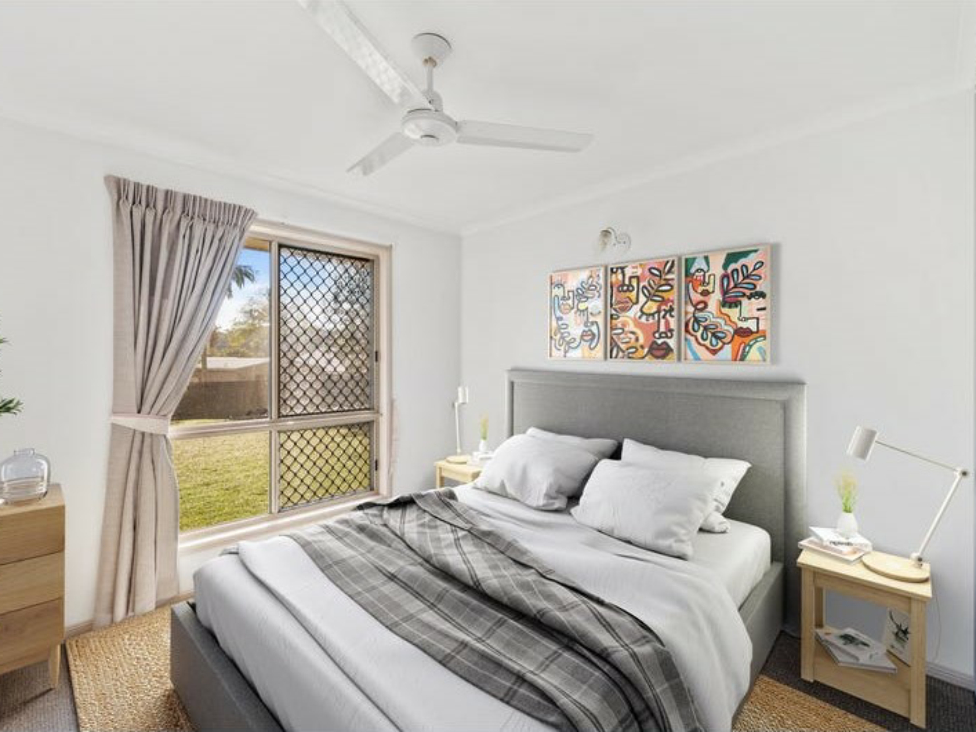 8 Dumfries Court, BEACONSFIELD