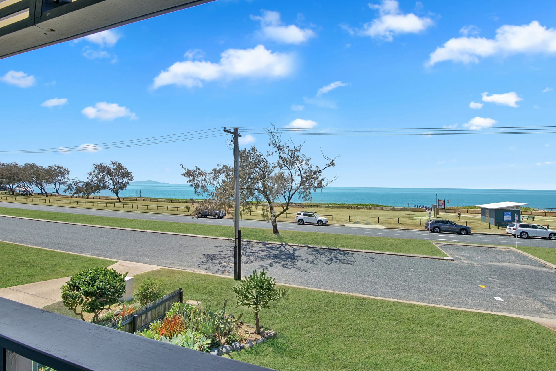 46 Pacific Esplanade, SLADE POINT