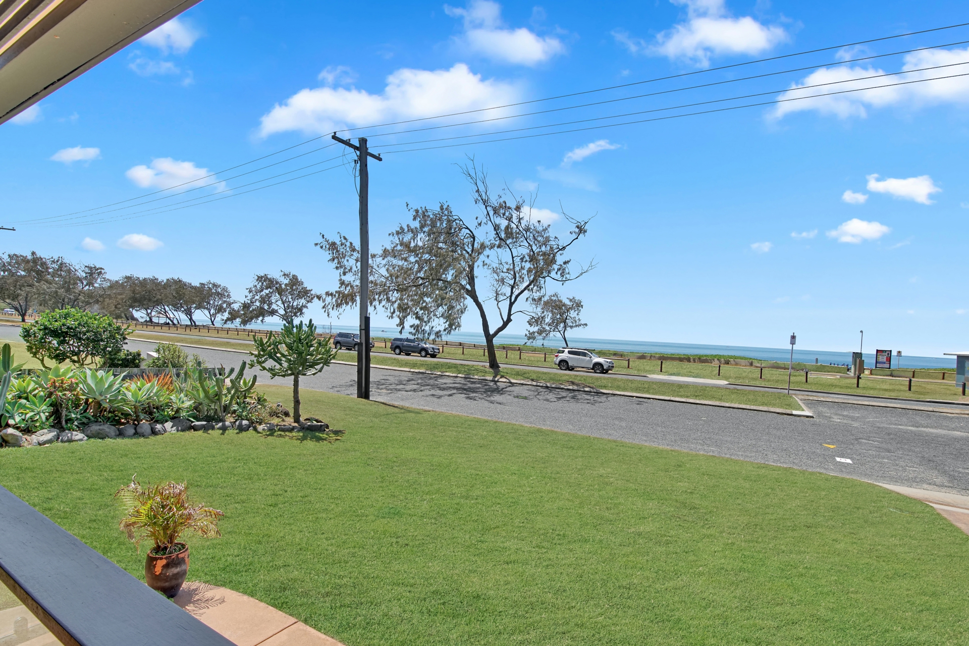 46 Pacific Esplanade, SLADE POINT
