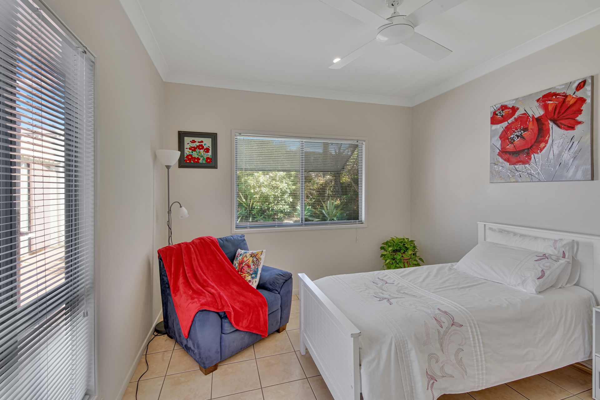 46 Pacific Esplanade, SLADE POINT