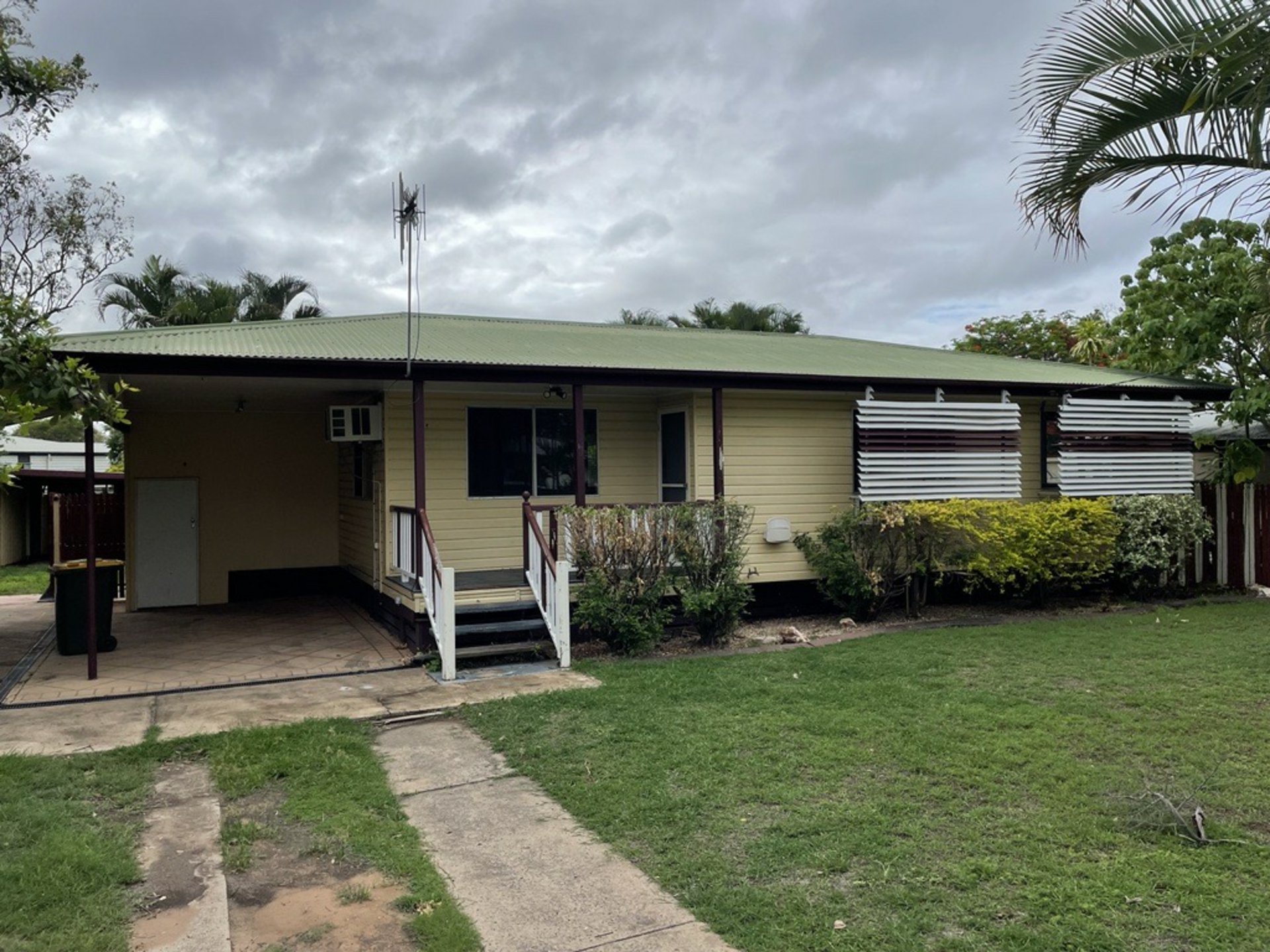 5 Mclennan Court — photo from LJ Hooker Mackay Group