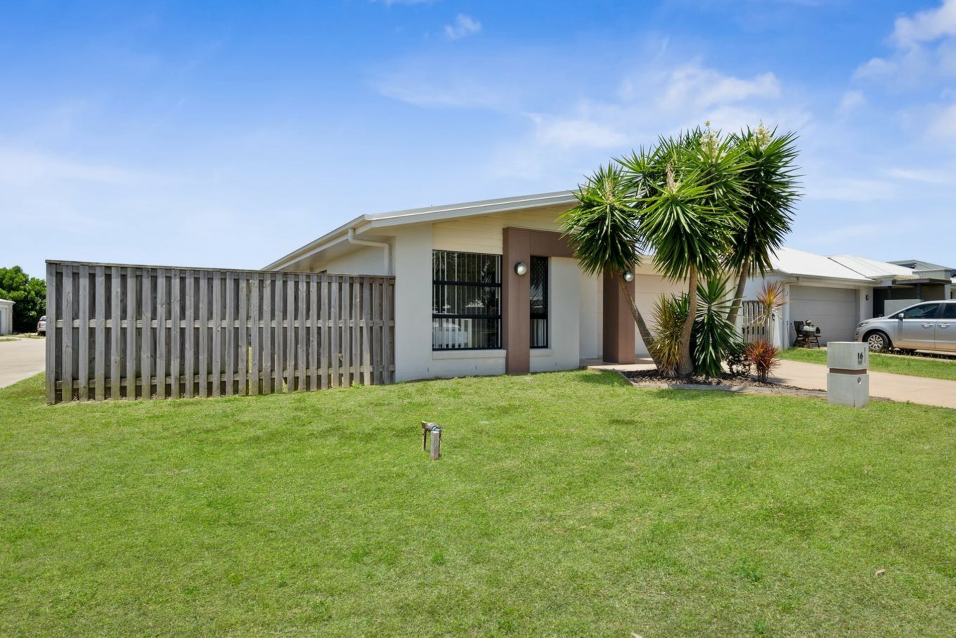 16 Tiller Street, BUCASIA