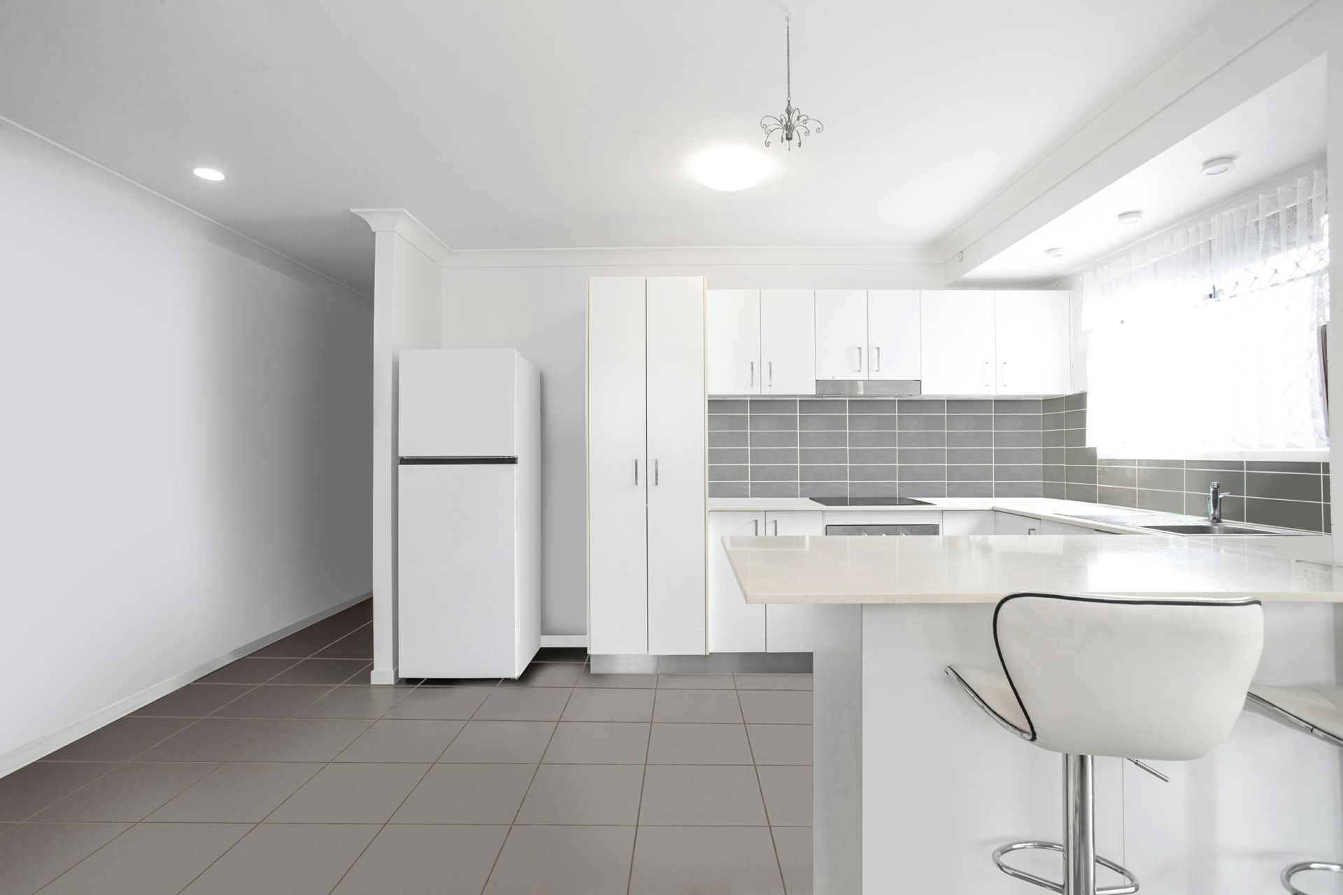 2/57 Phoenix Crescent, RURAL VIEW