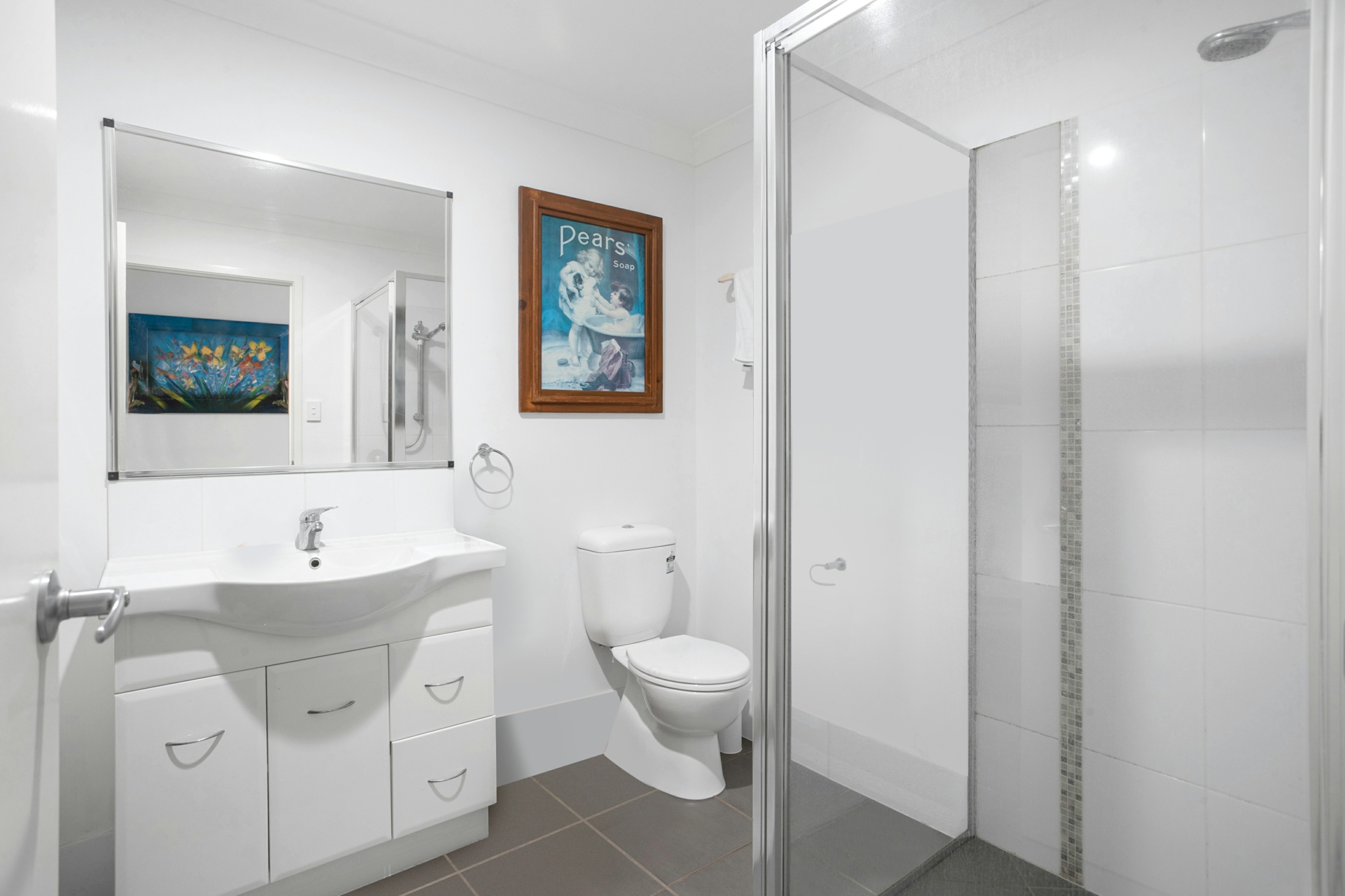 2/57 Phoenix Crescent, RURAL VIEW