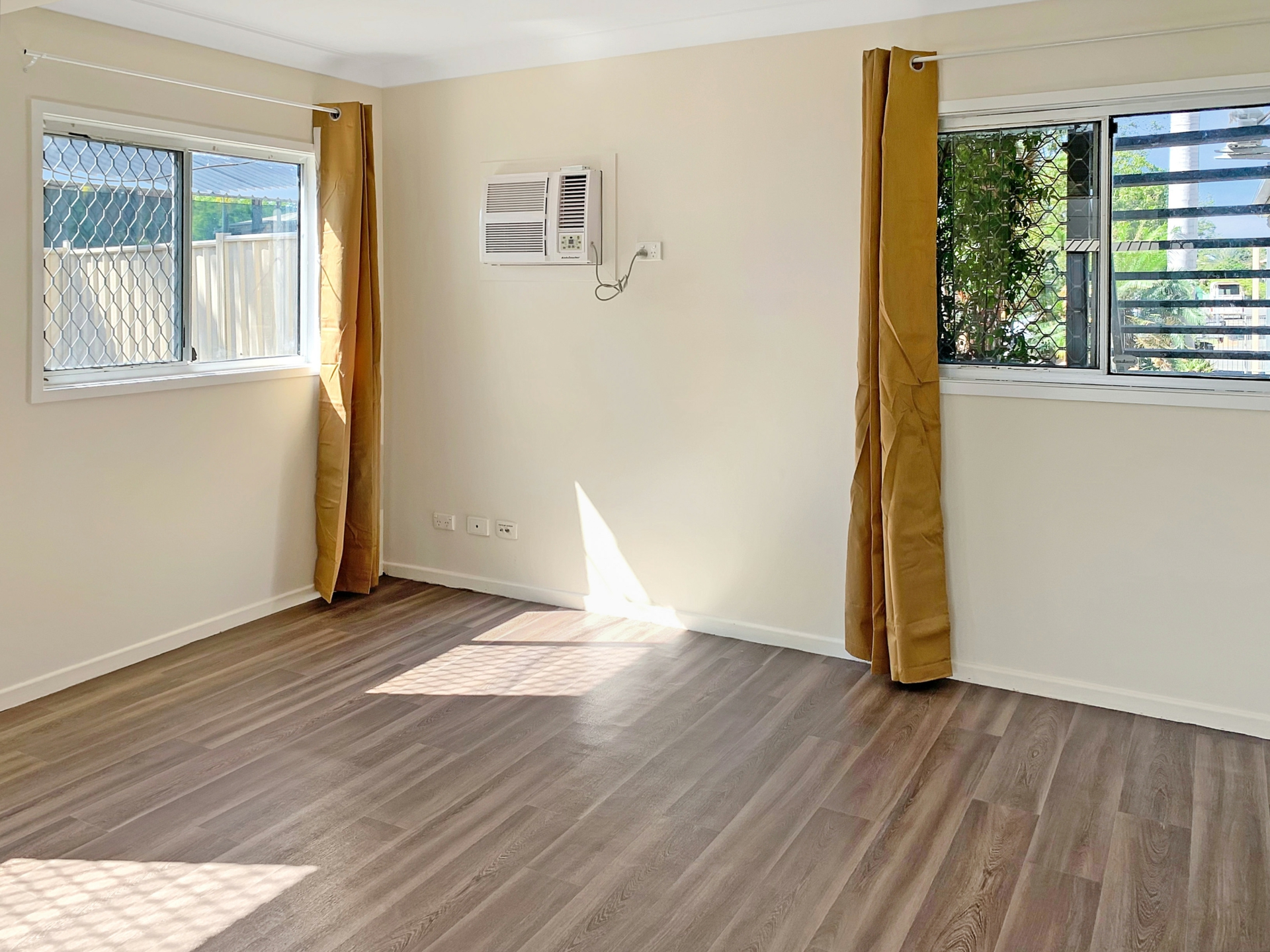 35 Cuthbert Street — photo 7 of 10