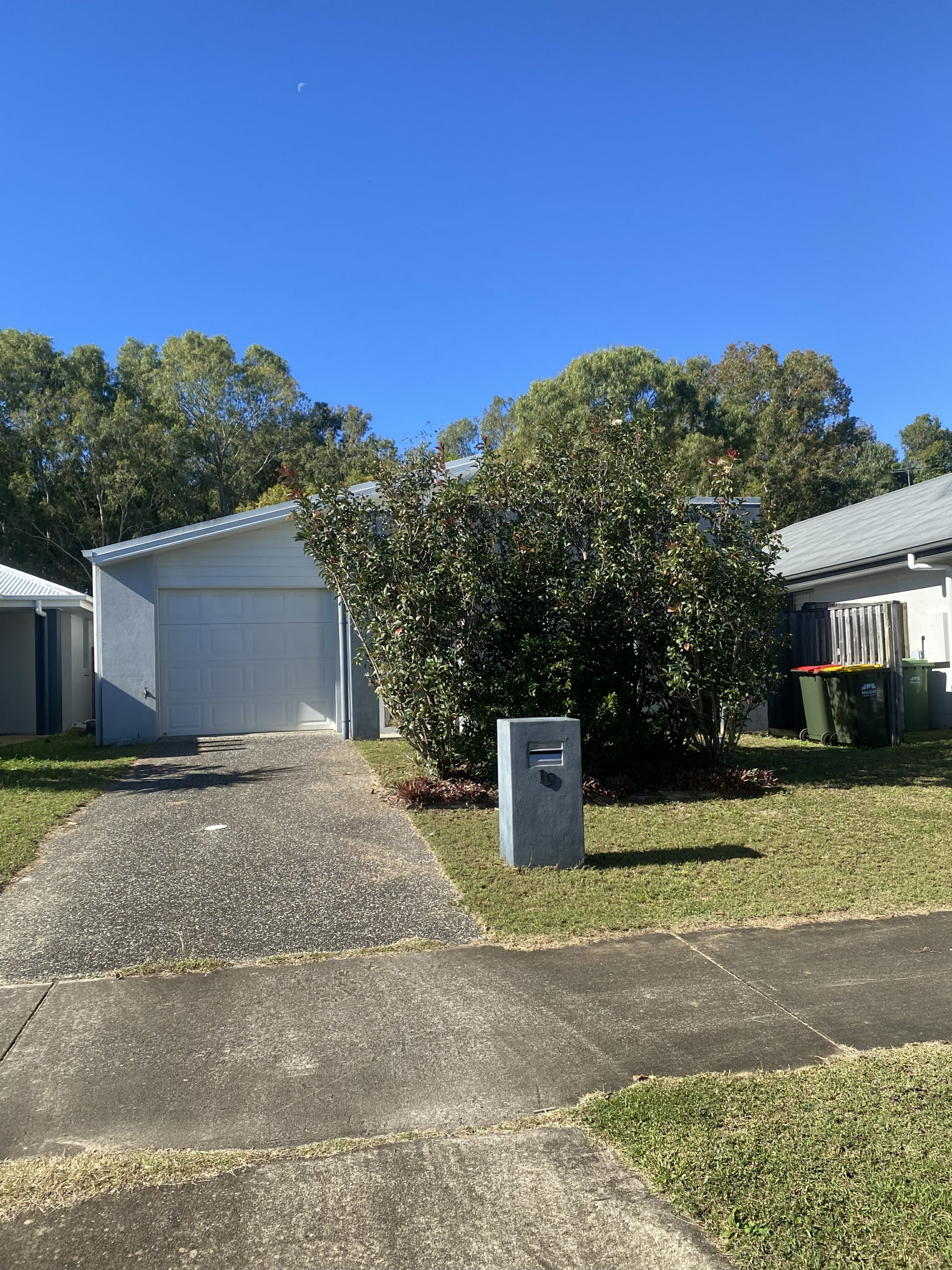 19 Warilla View Blacks Beach QLD