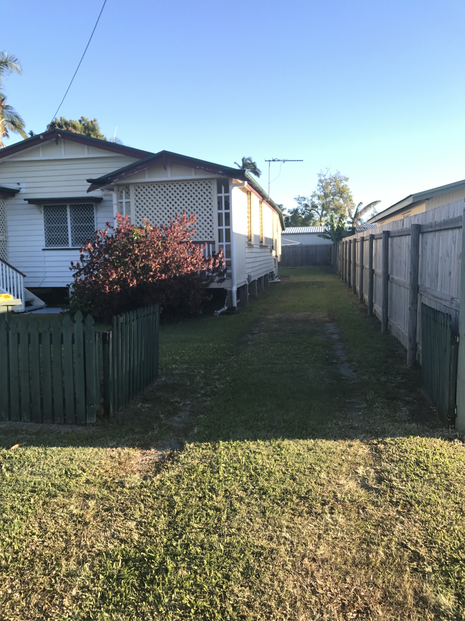 2/1 Cullen Street, WEST MACKAY