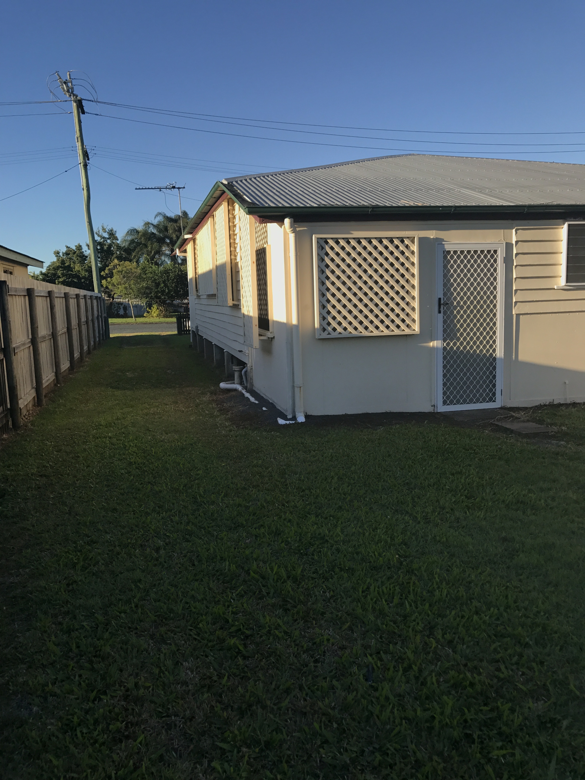 2/1 Cullen Street, WEST MACKAY