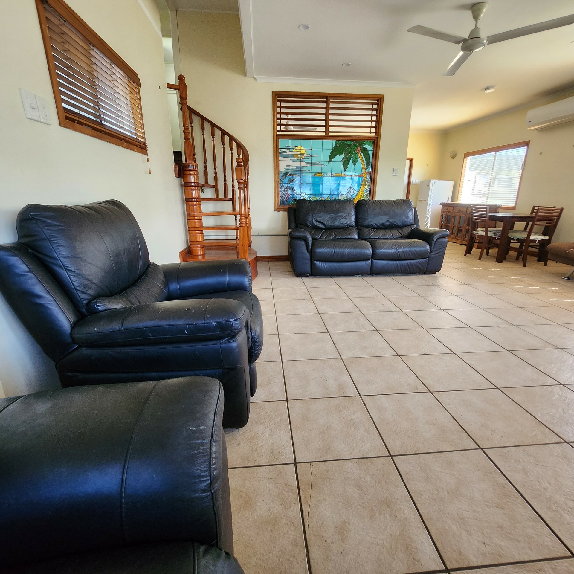 24a Binnington Esplanade, EAST MACKAY