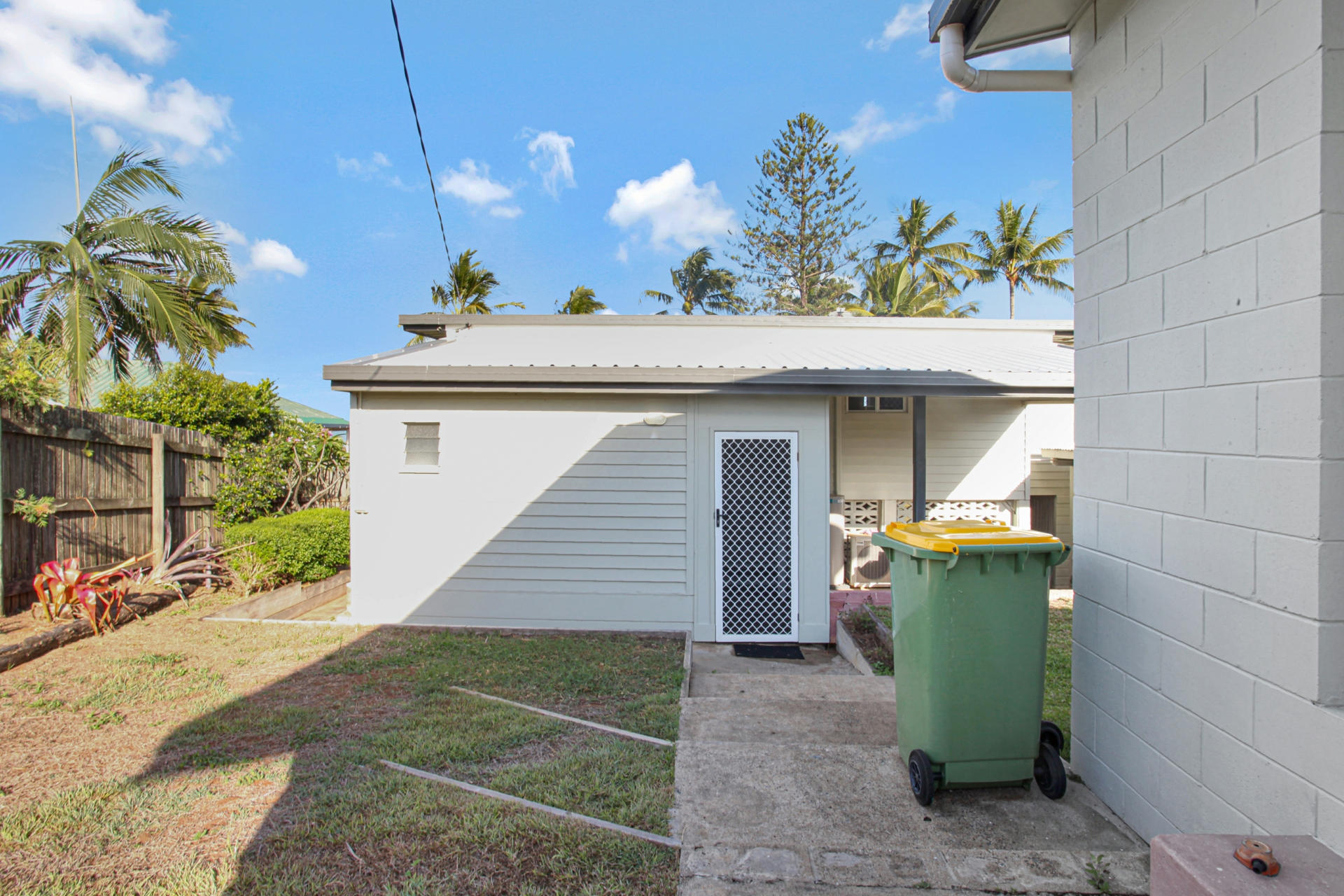 7 McCarthy St,, HAY POINT