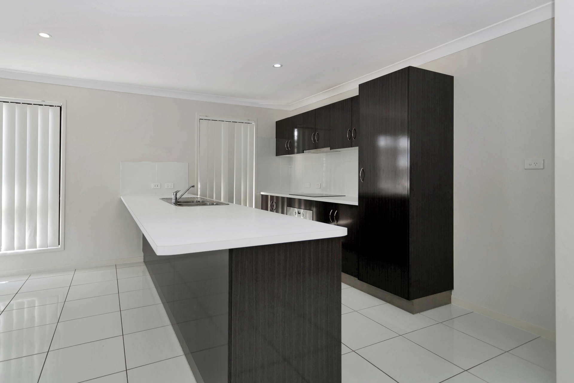 9 Henley Close, BLACKS BEACH