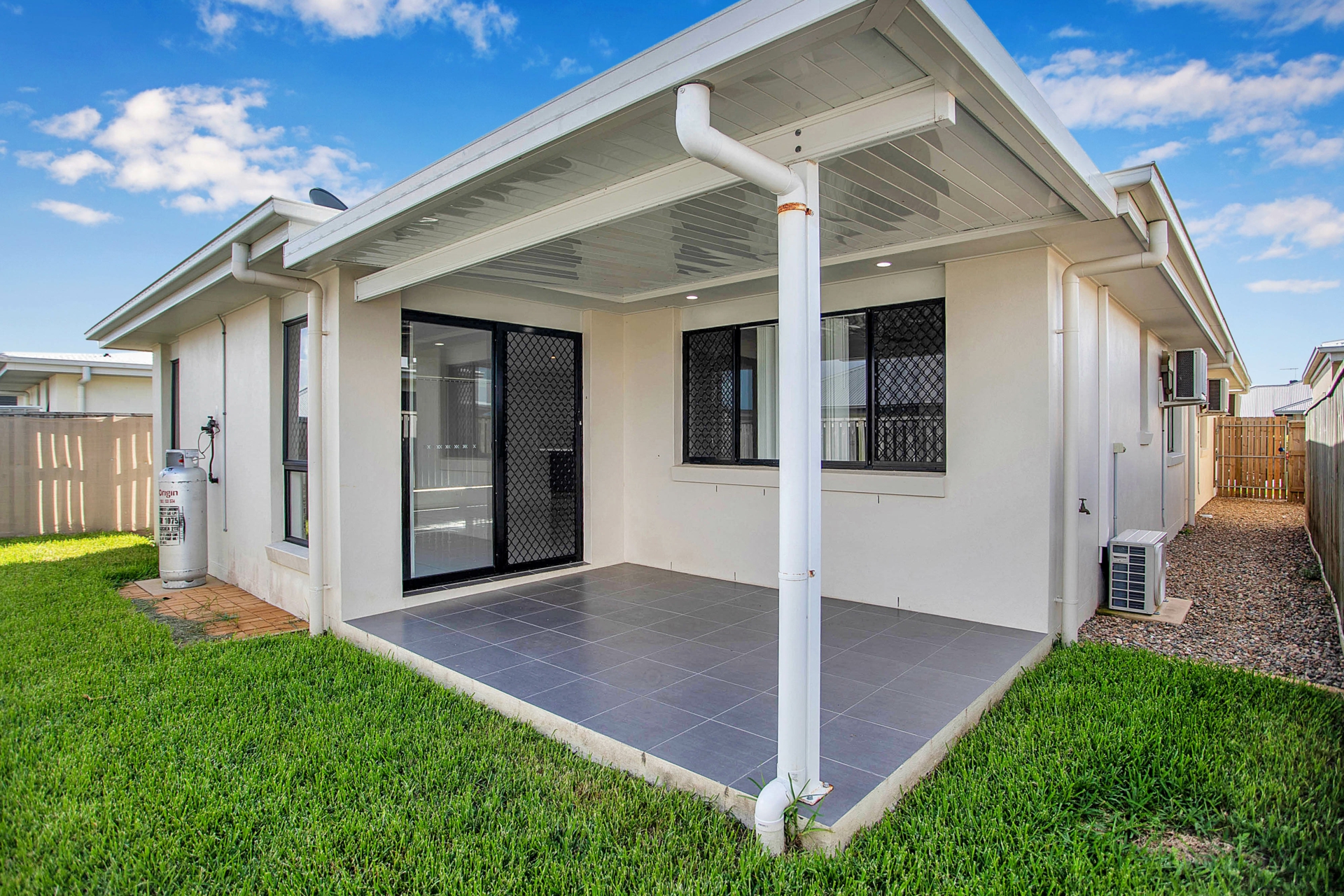 9 Henley Close, BLACKS BEACH