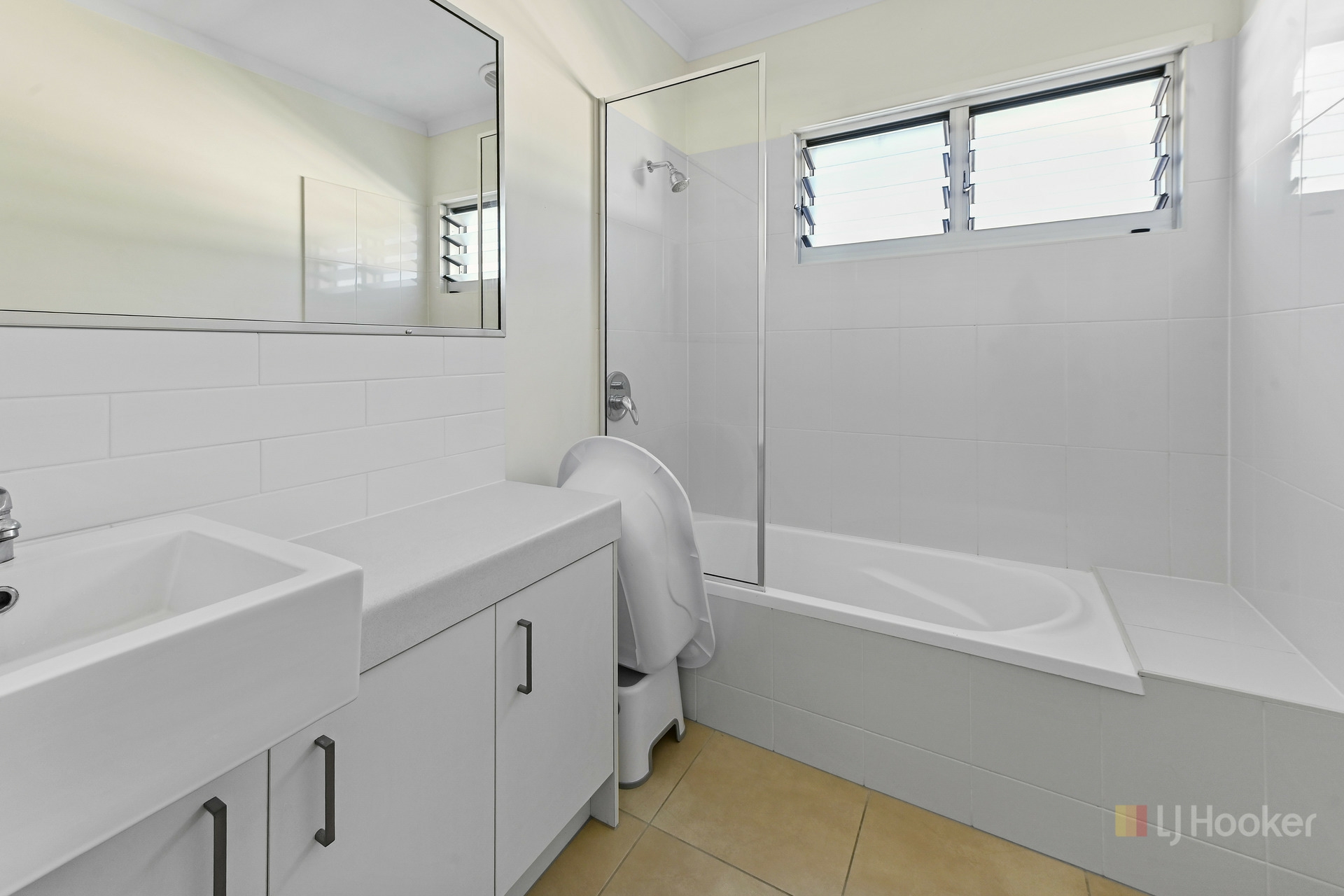 20/8 Petrie Street — photo 16 of 30