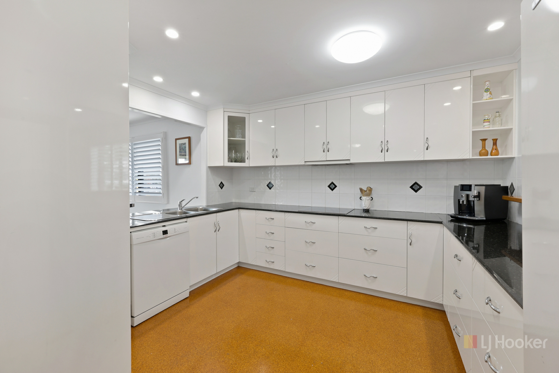 14 Macquarie Street — photo 7 of 22
