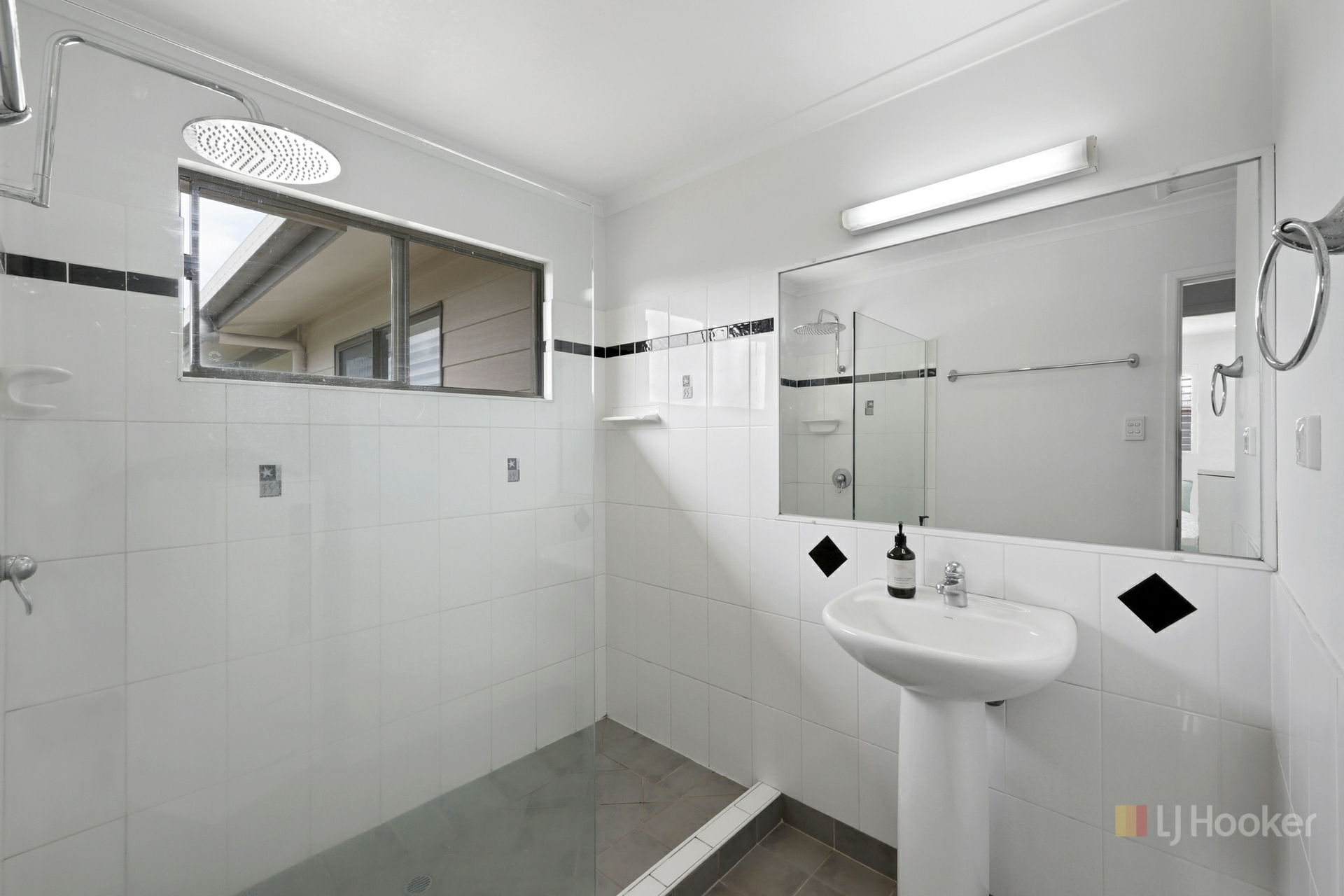 14 Macquarie Street — photo 9 of 22