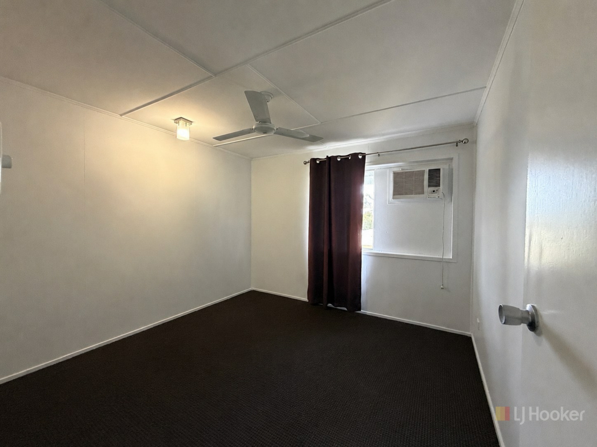3 Kelloway Street — photo 10 of 14