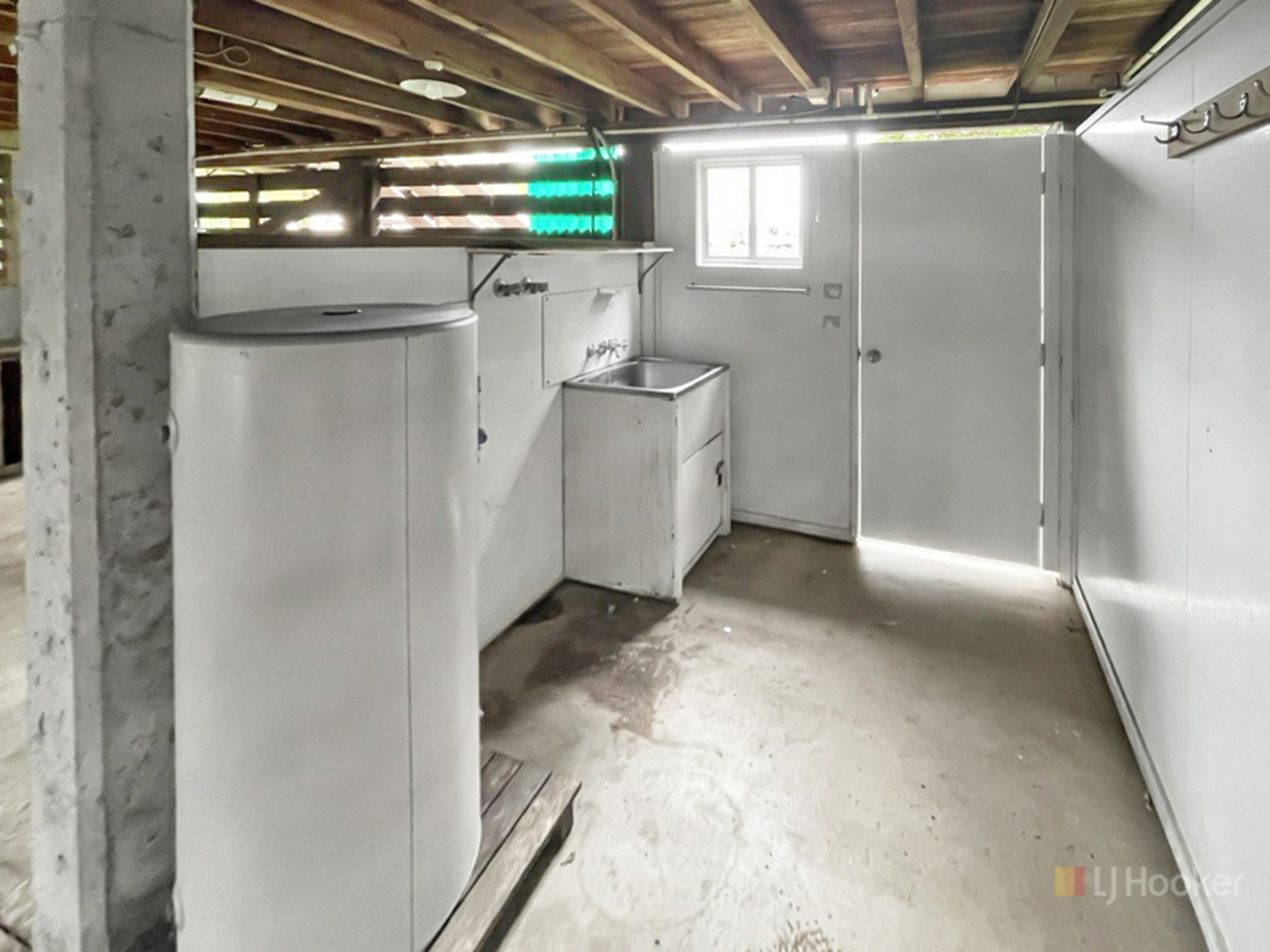 53 Winterer Crescent — photo 5 of 12