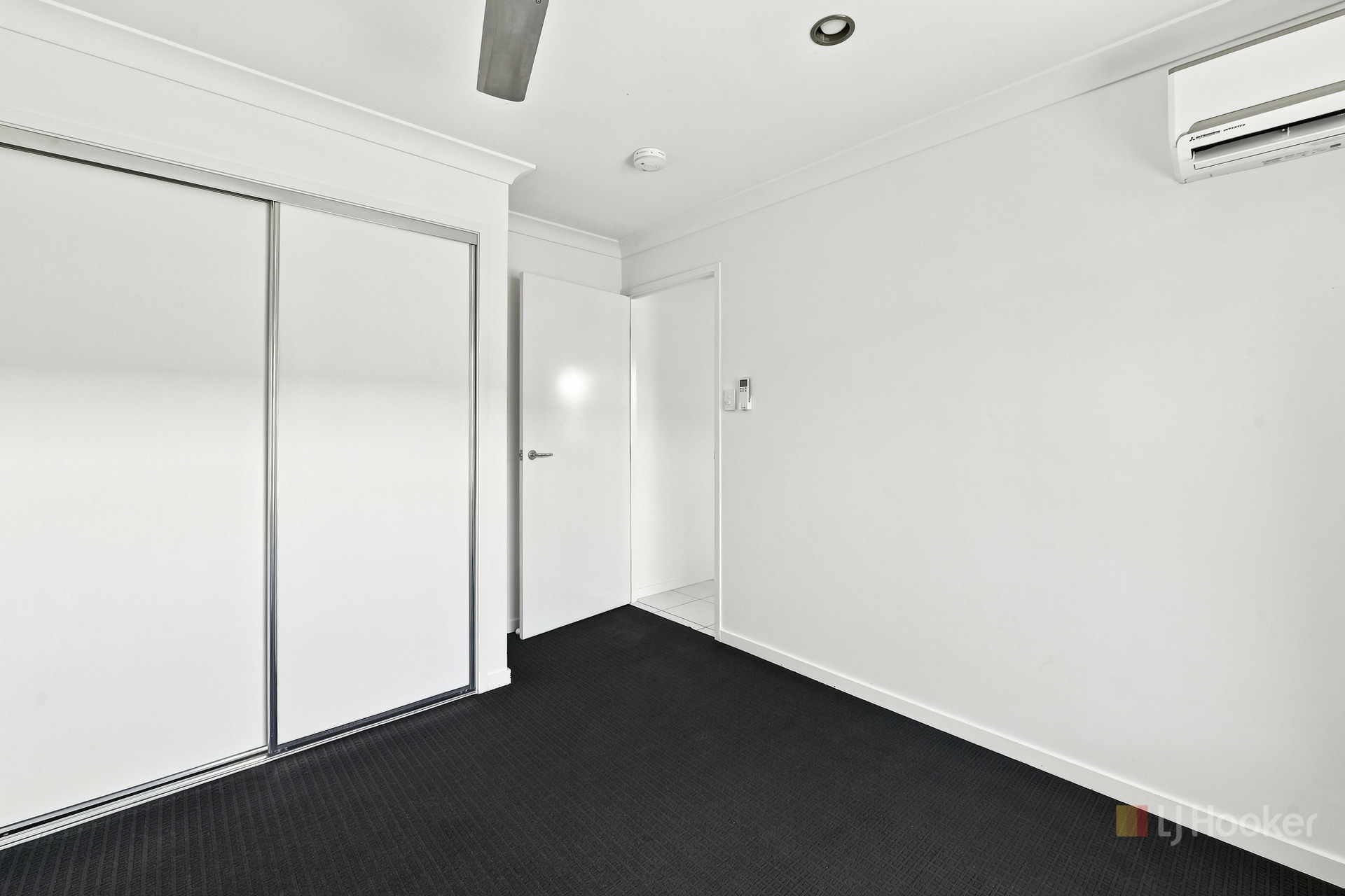 18 Bjelke Circuit — photo 11 of 16