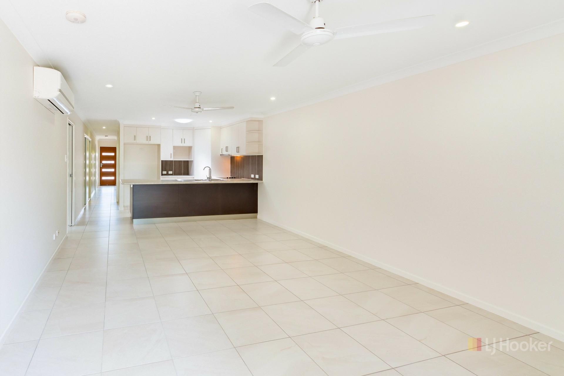 6/12 Kierra Drive — photo 3 of 12