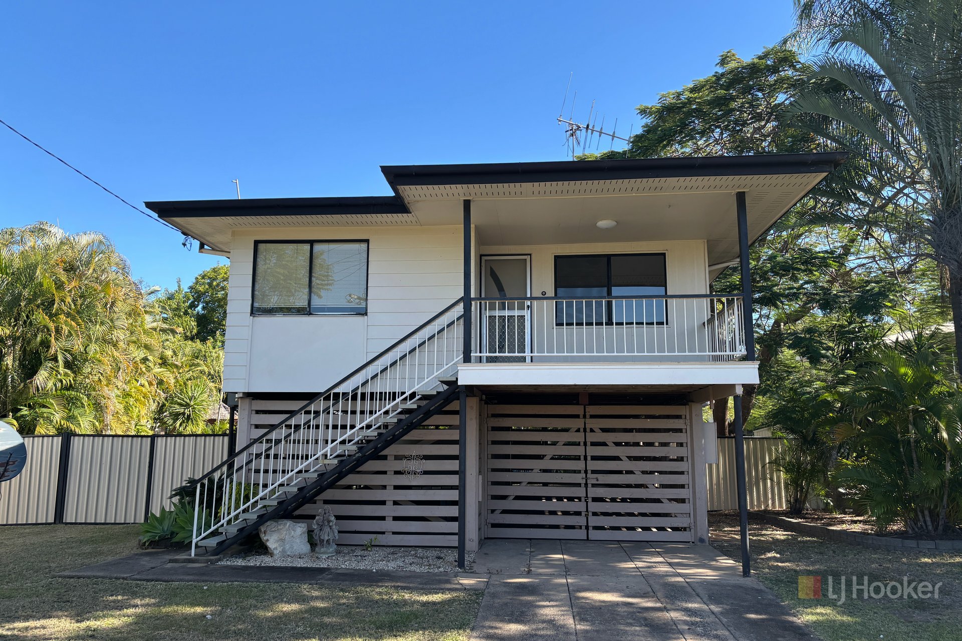 6 Eales Street — photo from LJ Hooker Mackay Group