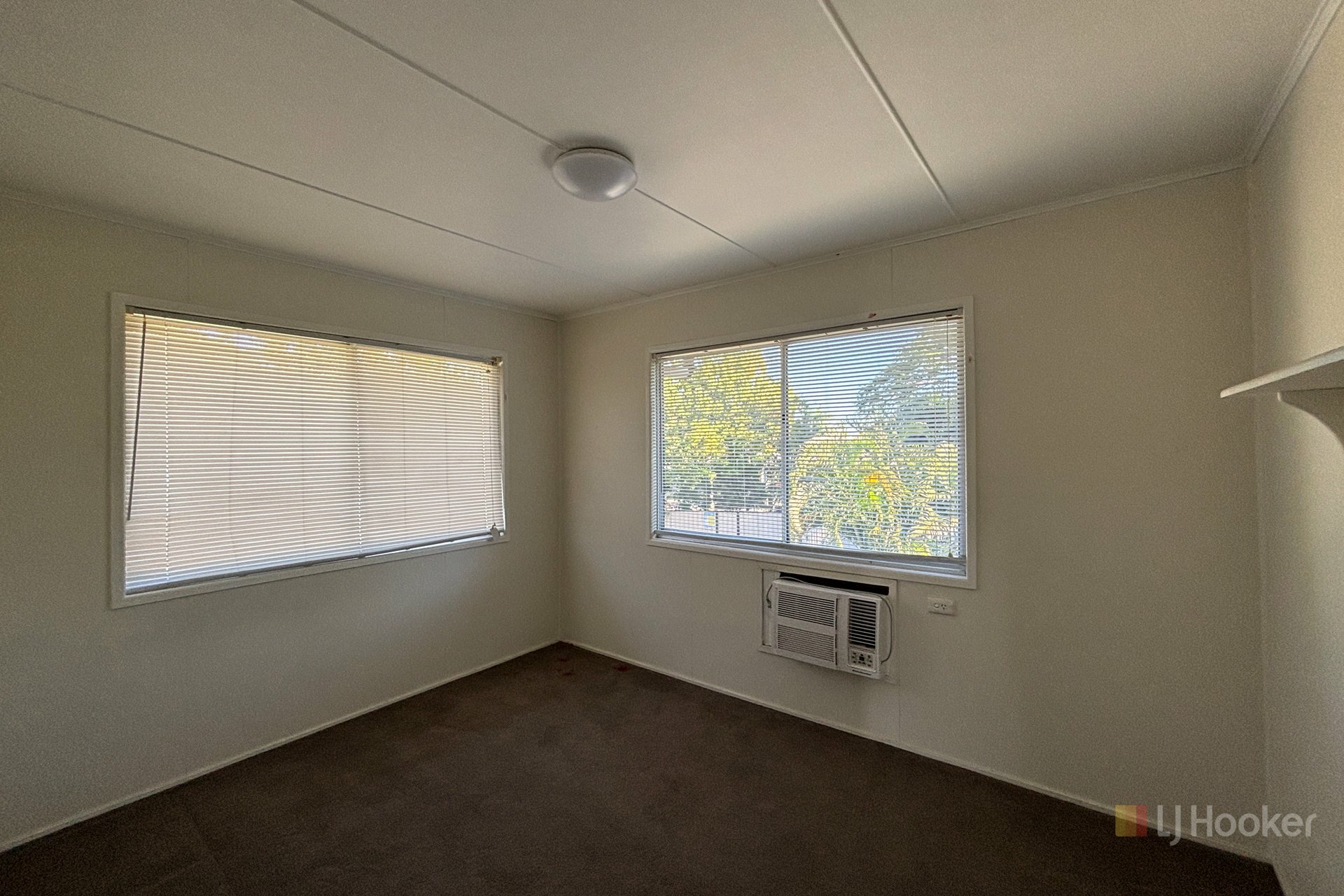 6 Eales Street — photo 10 of 12