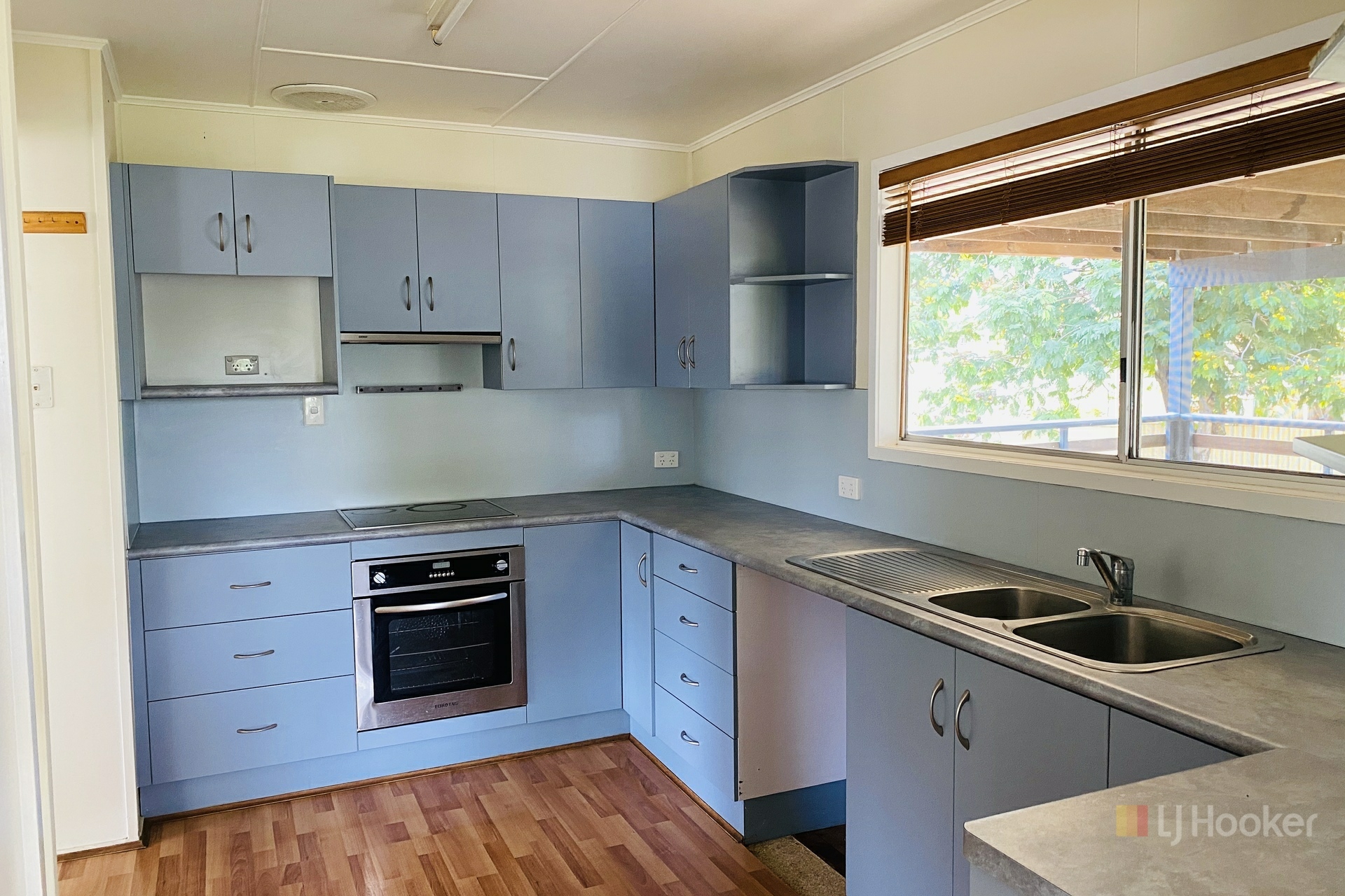 5 Beatty Court — photo 4 of 17