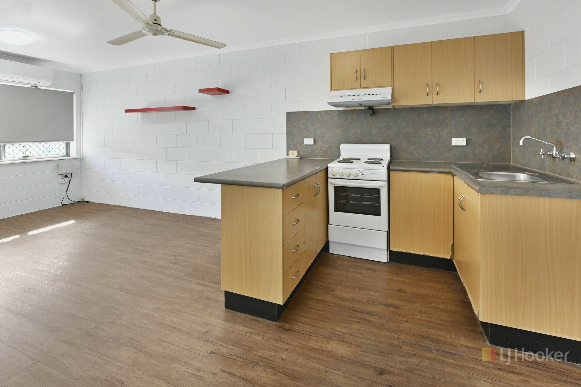6/10 East Gordon Street — photo 4 of 11