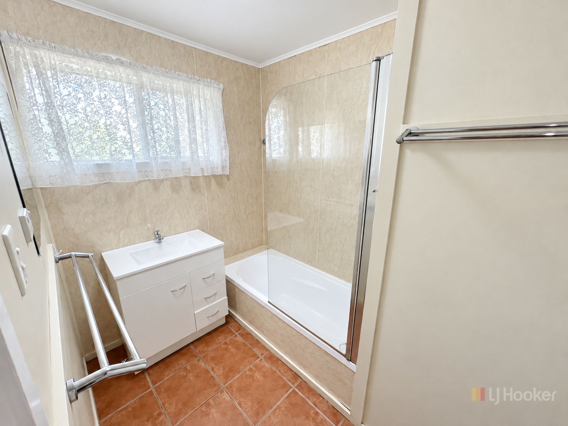 12 McCartney Street — photo 9 of 12