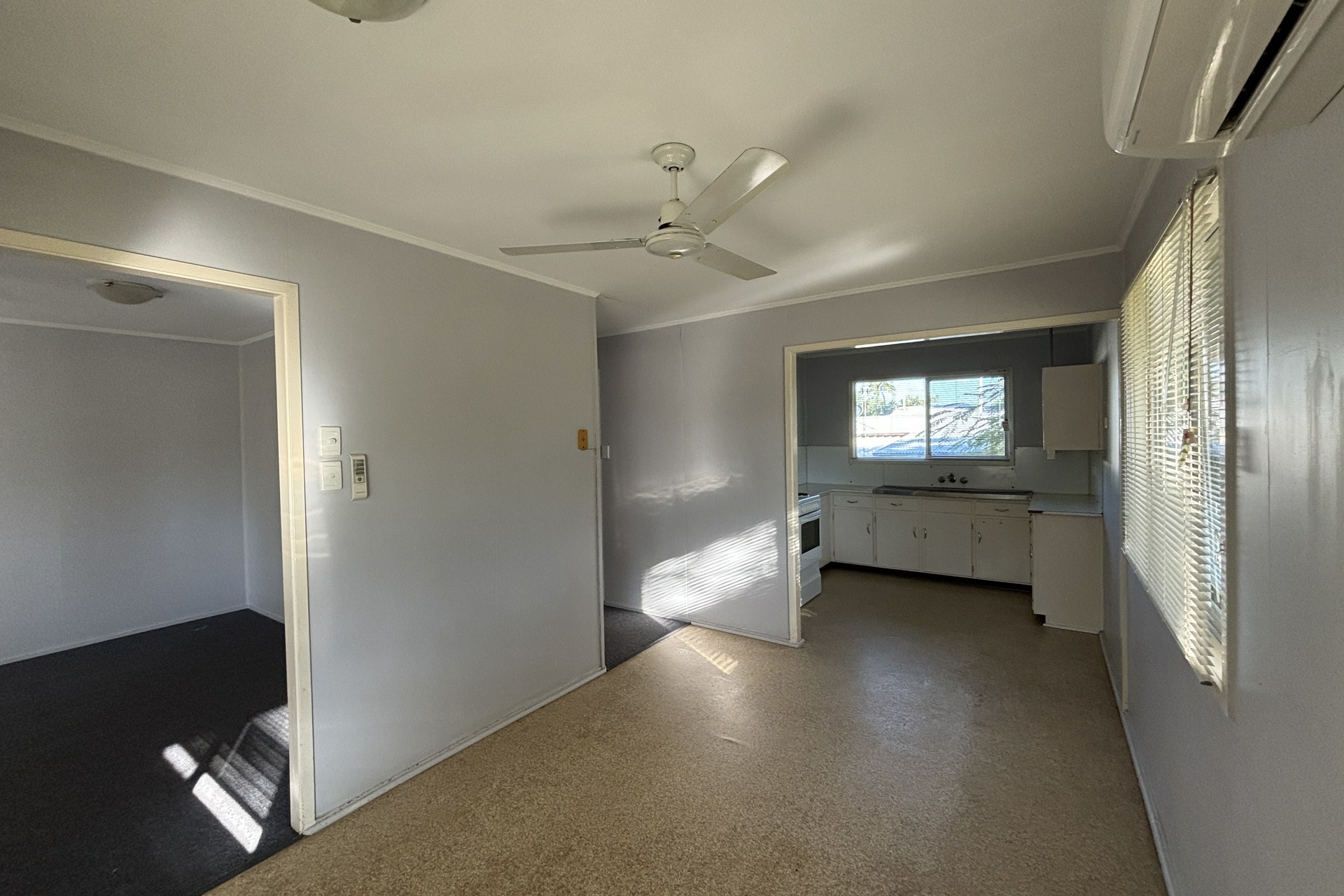 61 Beardmore Crescent — photo 10 of 12