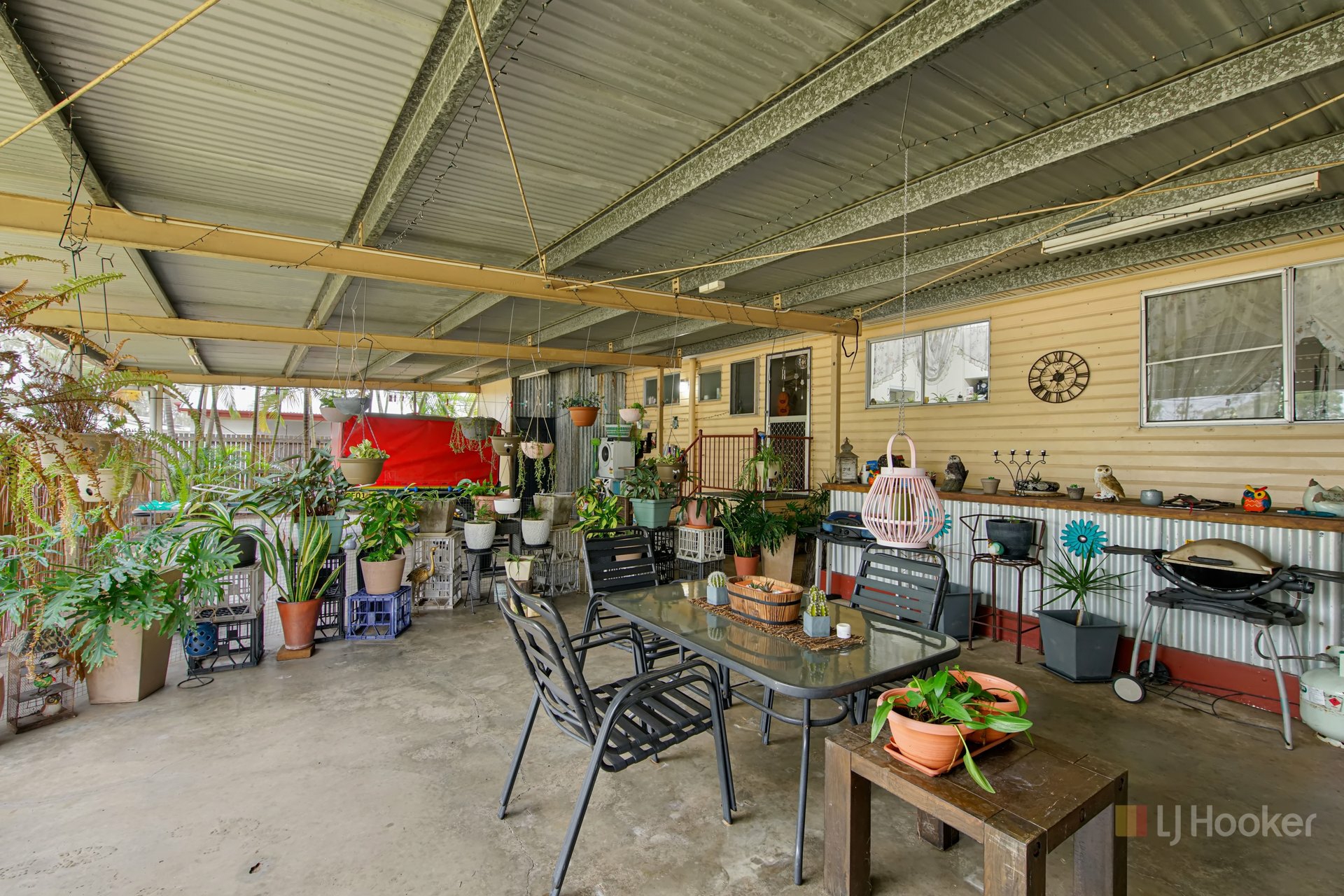 17 Beresford Crescent — photo 4 of 13
