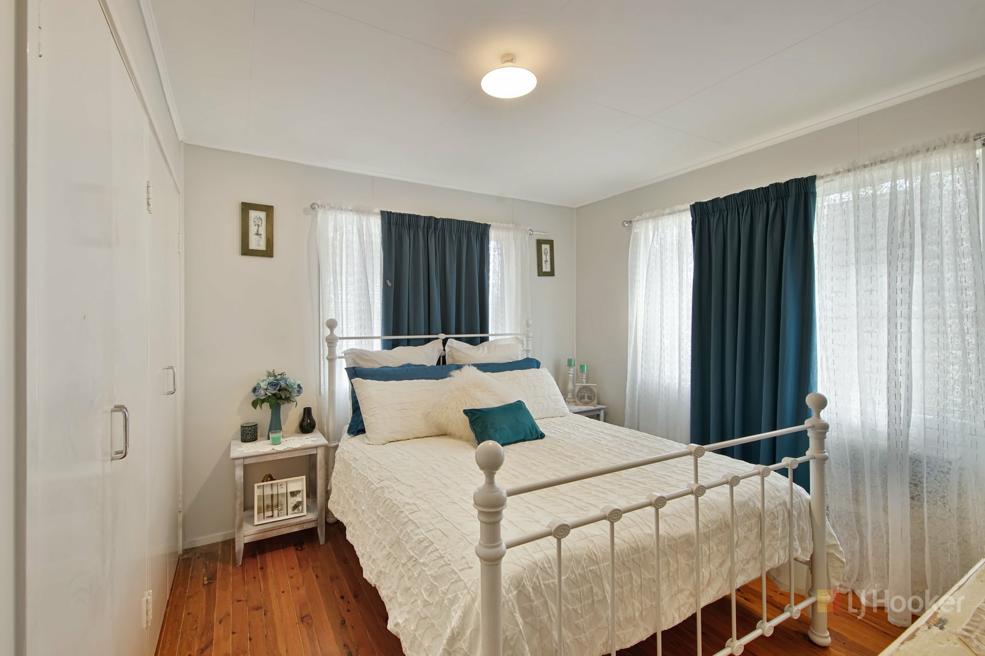 17 Beresford Crescent — photo 12 of 13