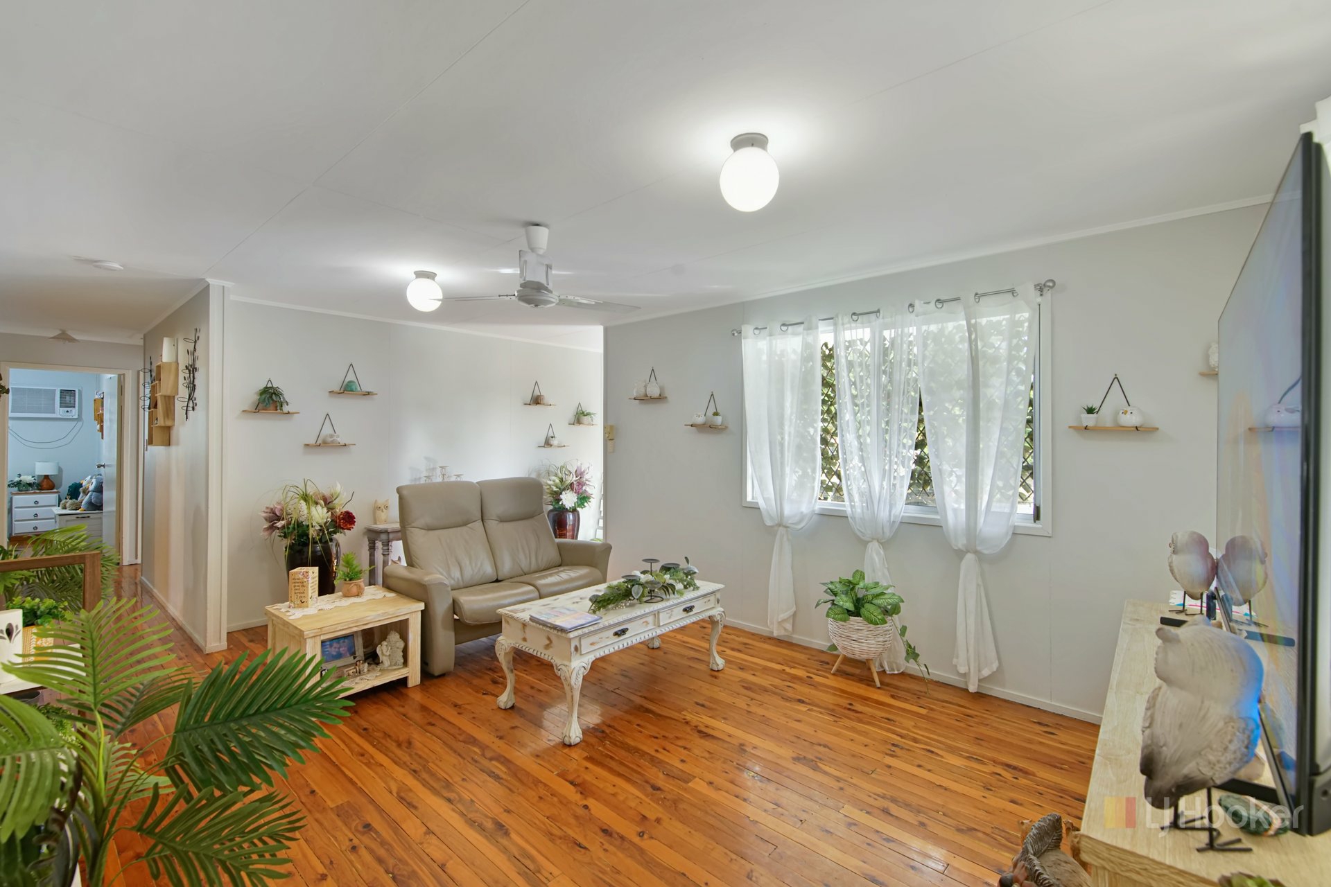 17 Beresford Crescent — photo 13 of 13