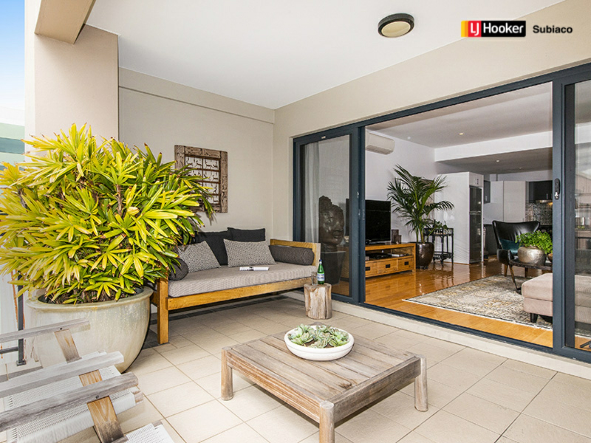 30/1 Roydhouse Street, SUBIACO