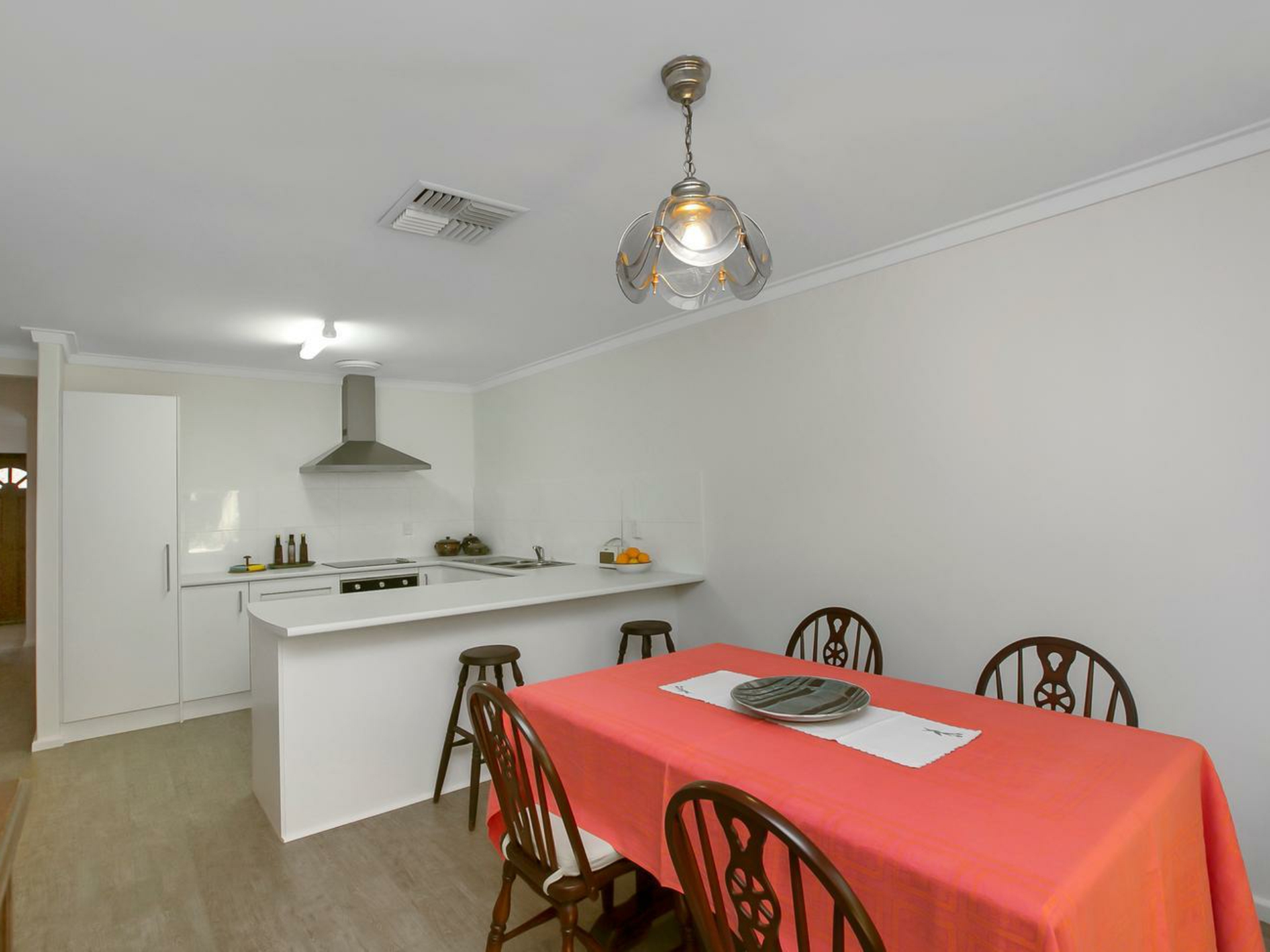 4/41 Eric Street, COMO