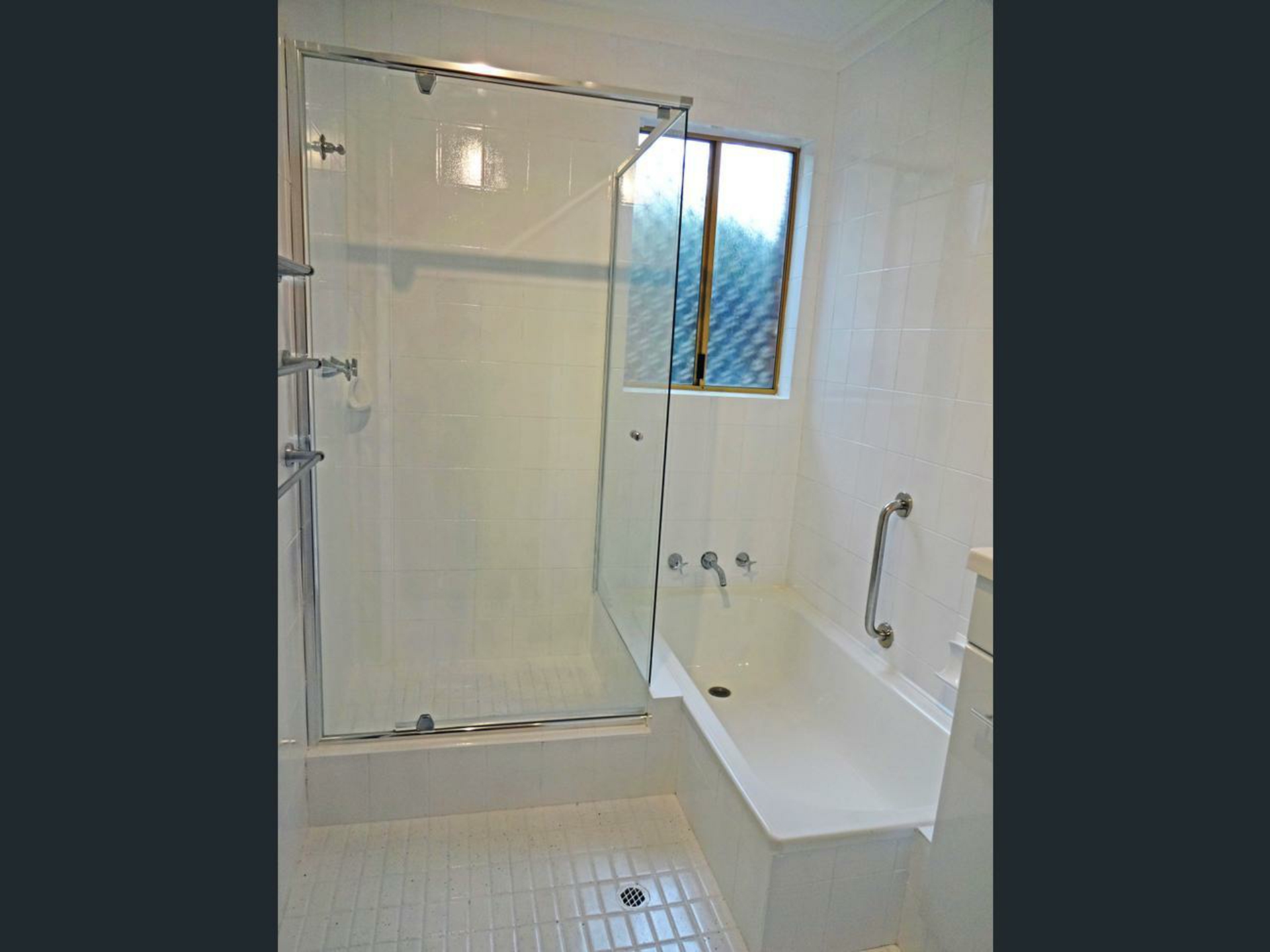 4/41 Eric Street, COMO