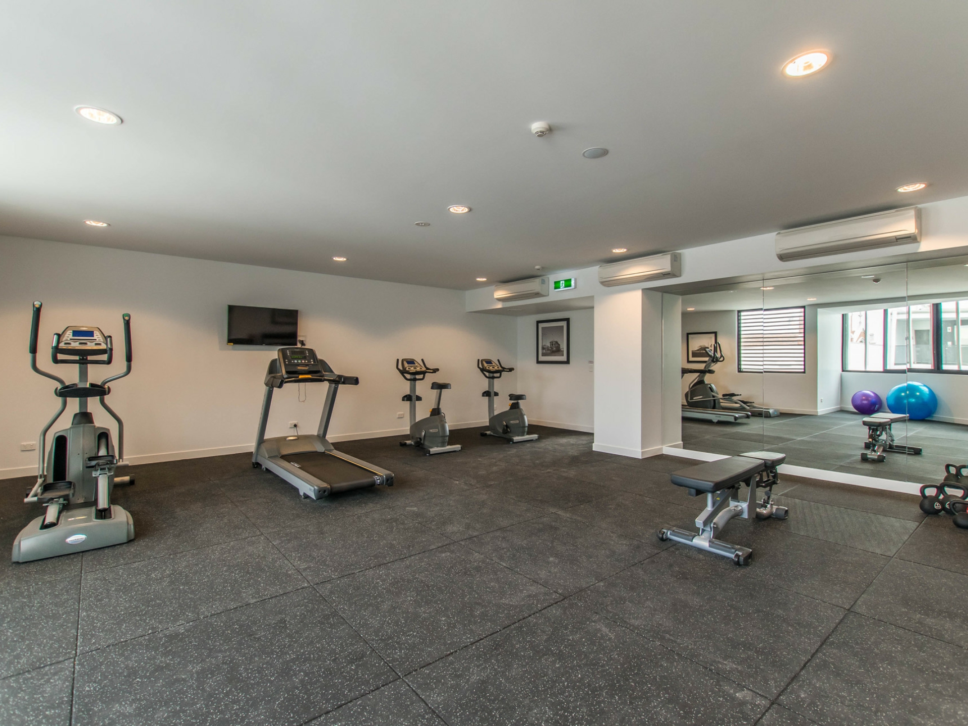 68/3 Sheen Street, SUBIACO