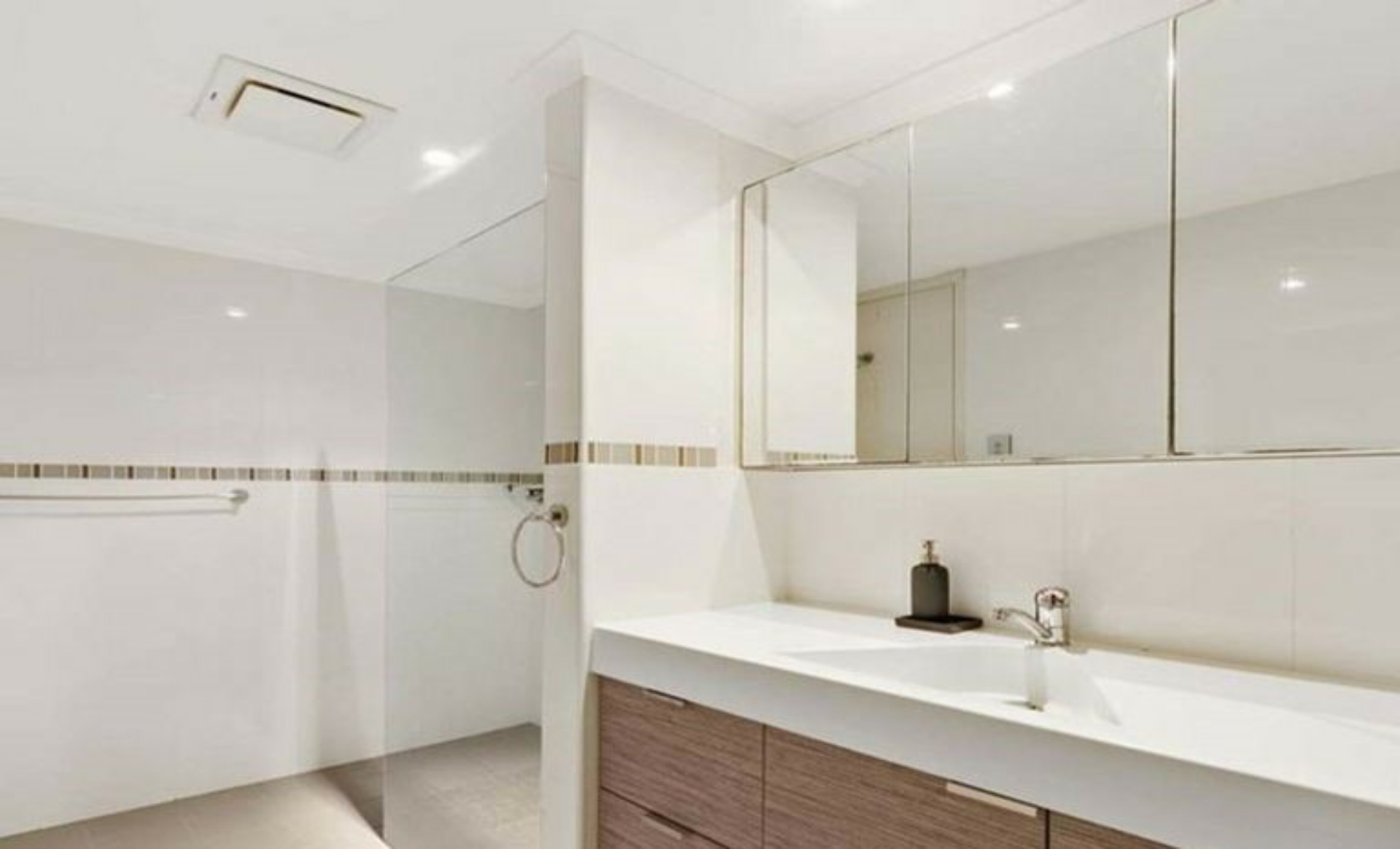 44/50 Moondine Drive, WEMBLEY