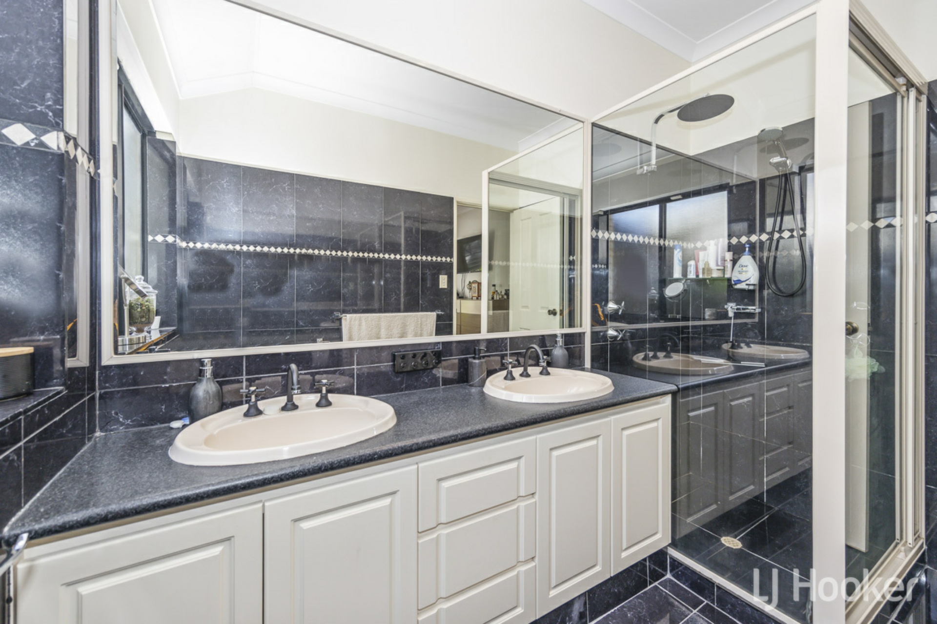 41A Axford Street, COMO