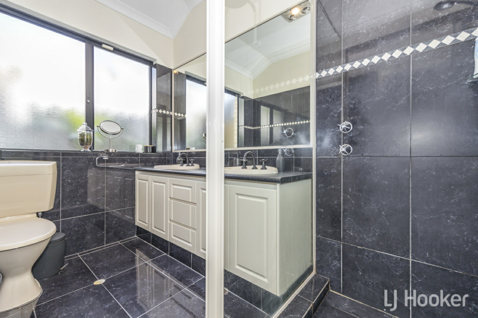 41A Axford Street, COMO